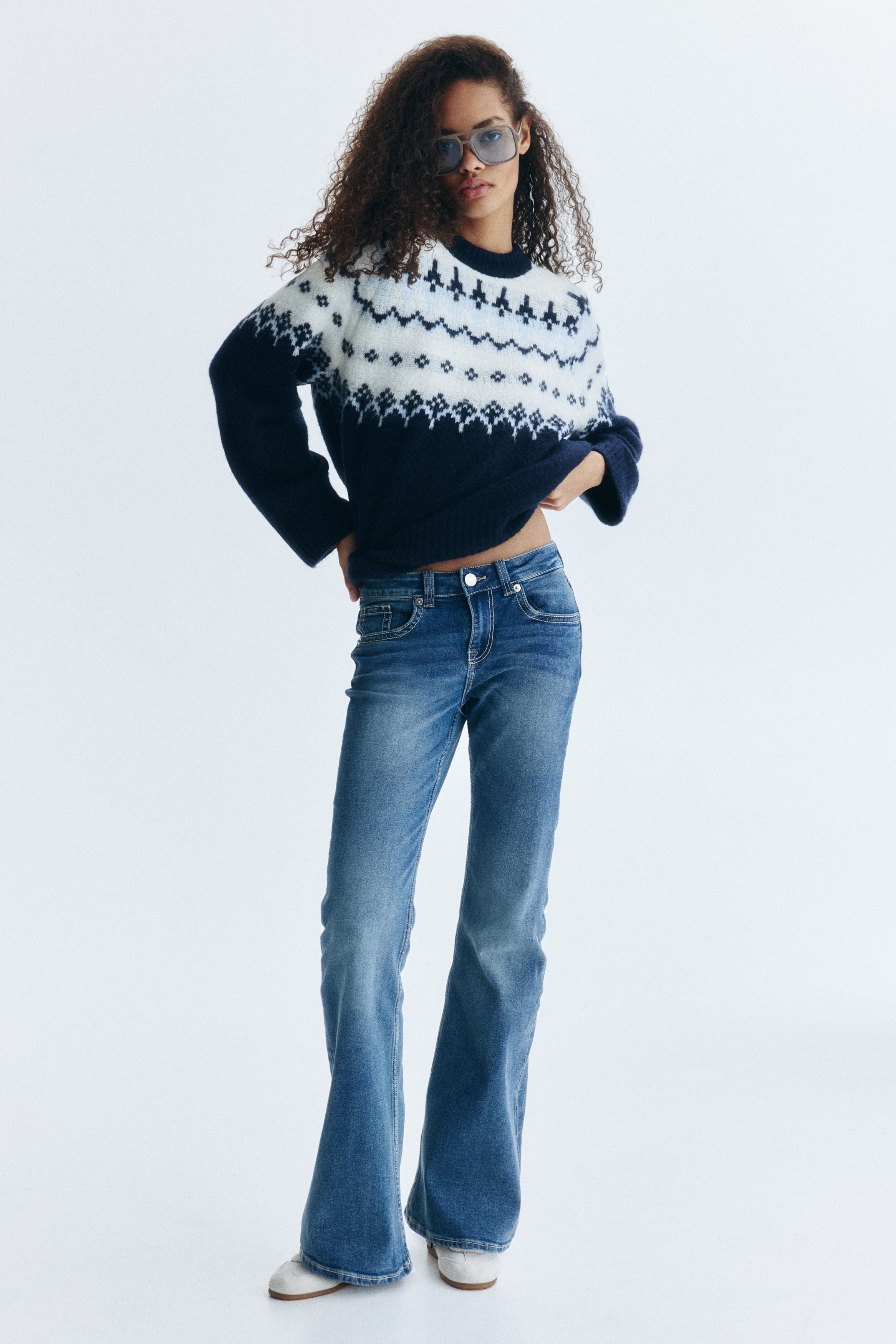 Flared Low Jeans