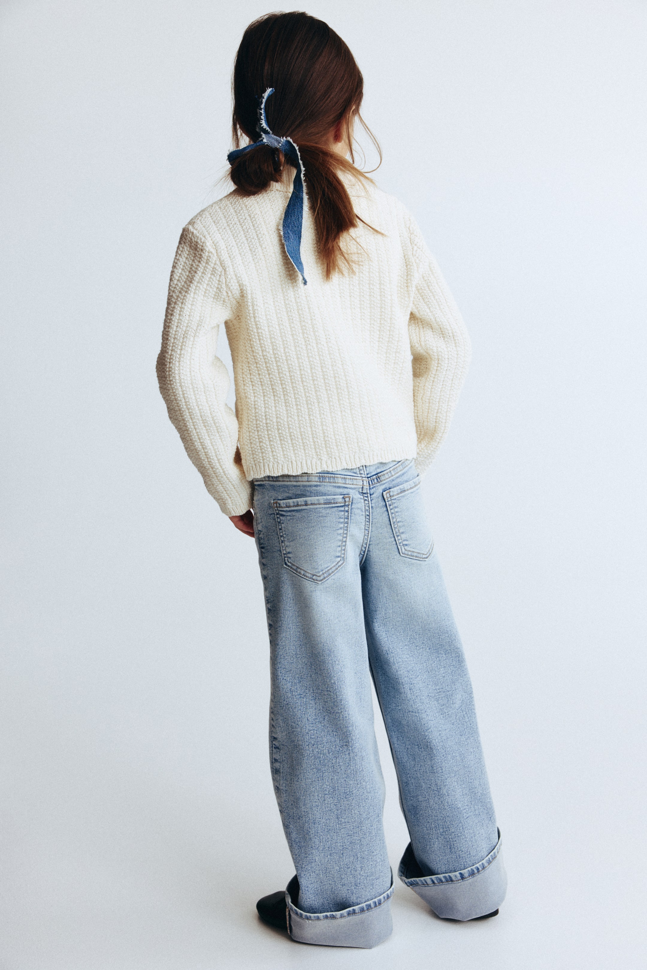 View larger image: Superstretch Wide Leg Jeans - Light denim blue - Kids | H&M CA 3