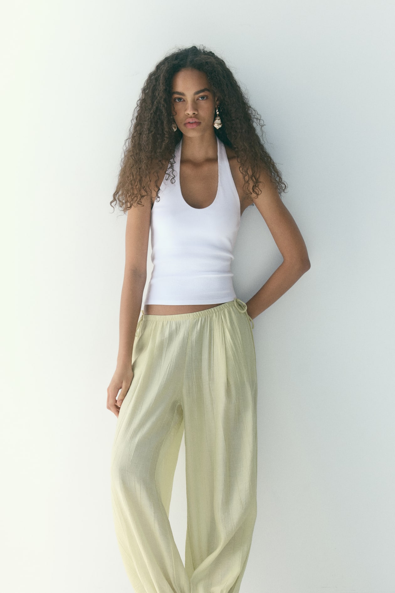 Ribbed Halterneck Top - image 2