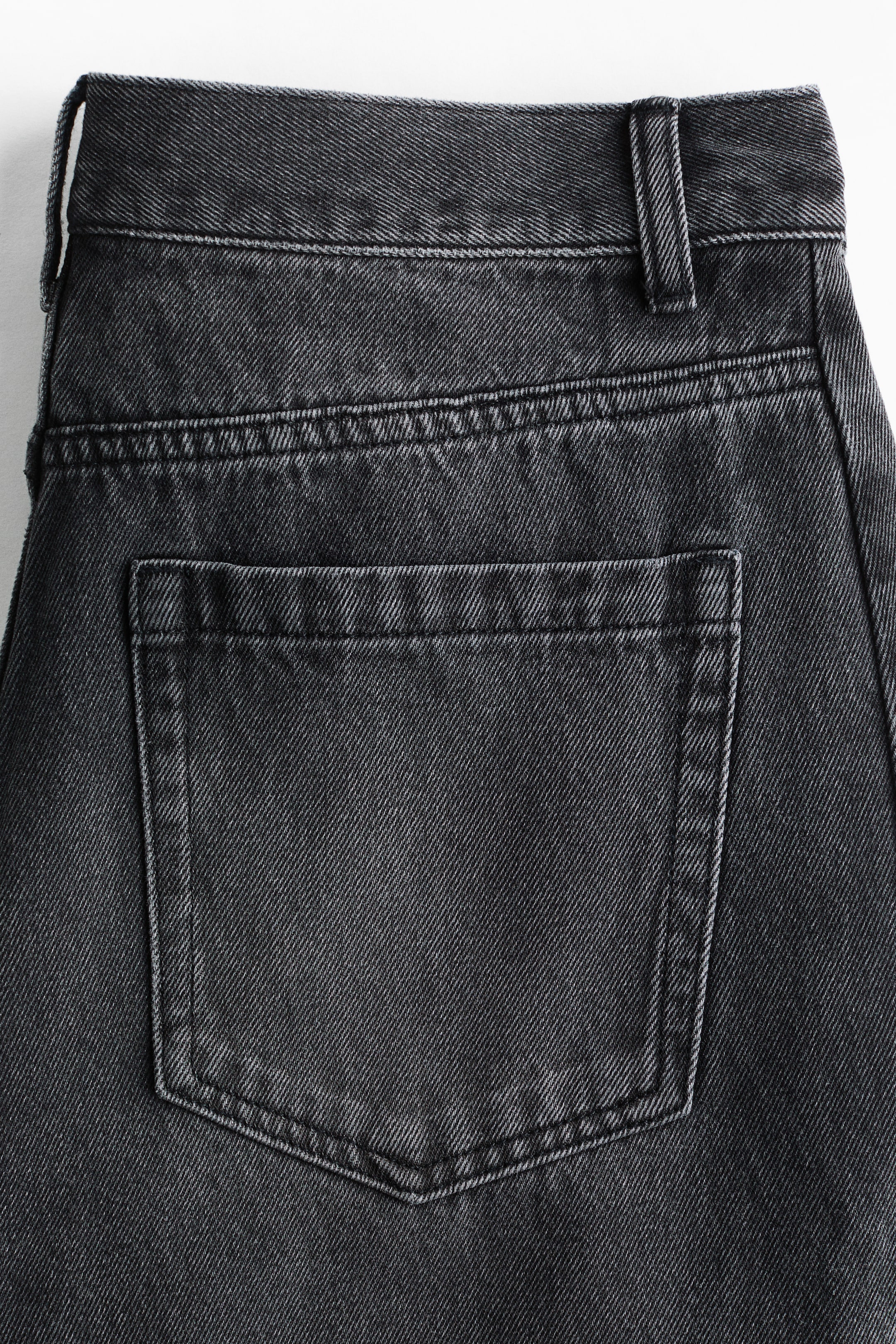 Barrel-Leg Regular-Waist Jeans