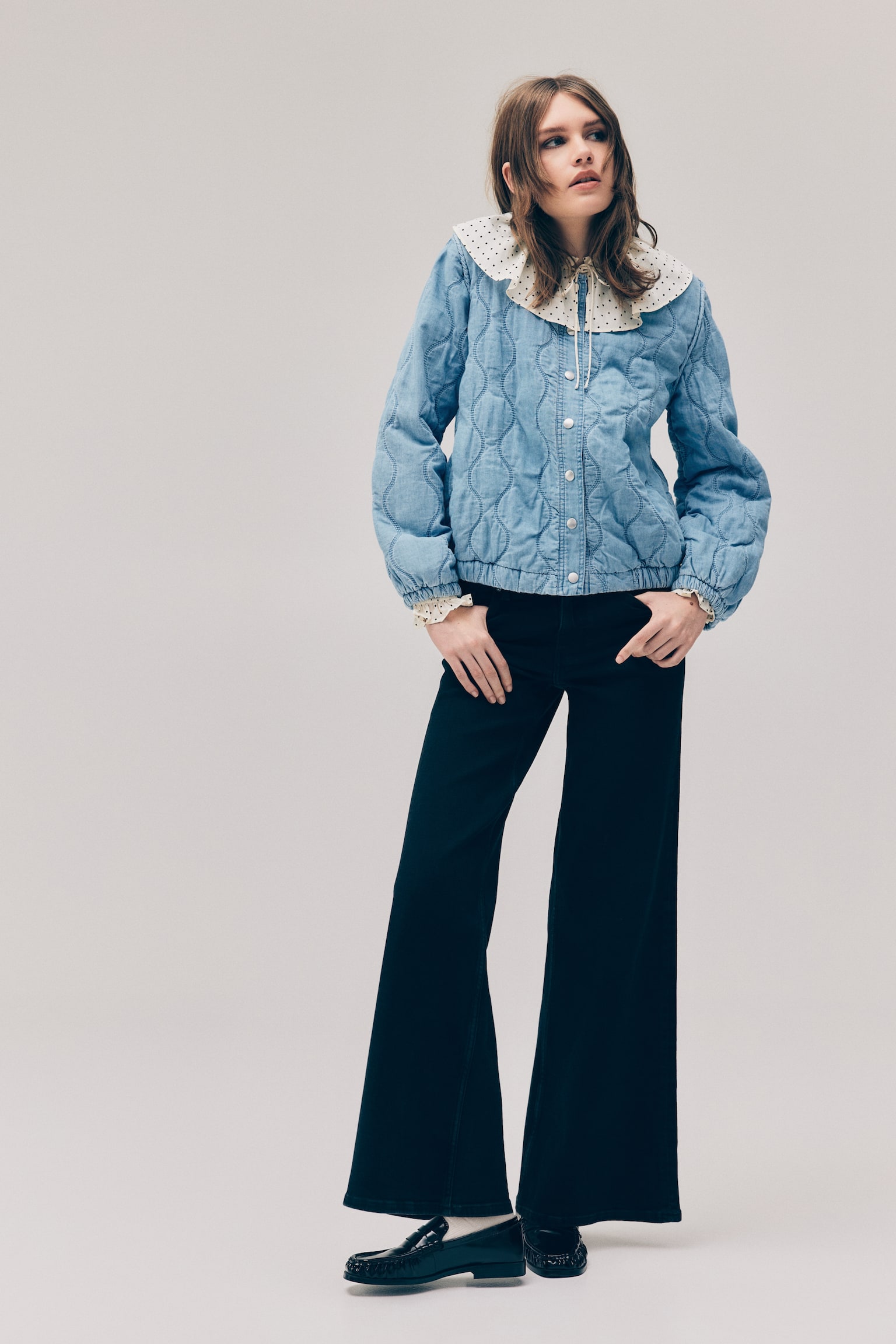 Женская куртка H&M Quilted Denim Jacket, цвет: Светлый джинсовый синий — фото 3