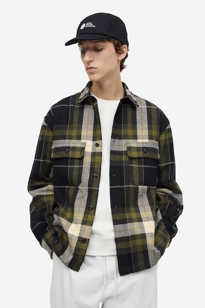 Relaxed Fit Overshirt - Dark green/Black/Black/Brown checked - 1
