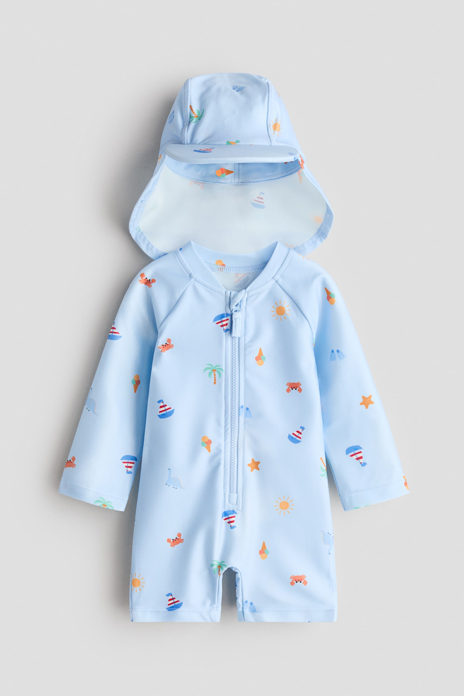 UPF 50 Sun protection set - Light blue/Patterned/Light pink/Cherries/Light blue/Striped/Light beige/Animals/White/Marine animals