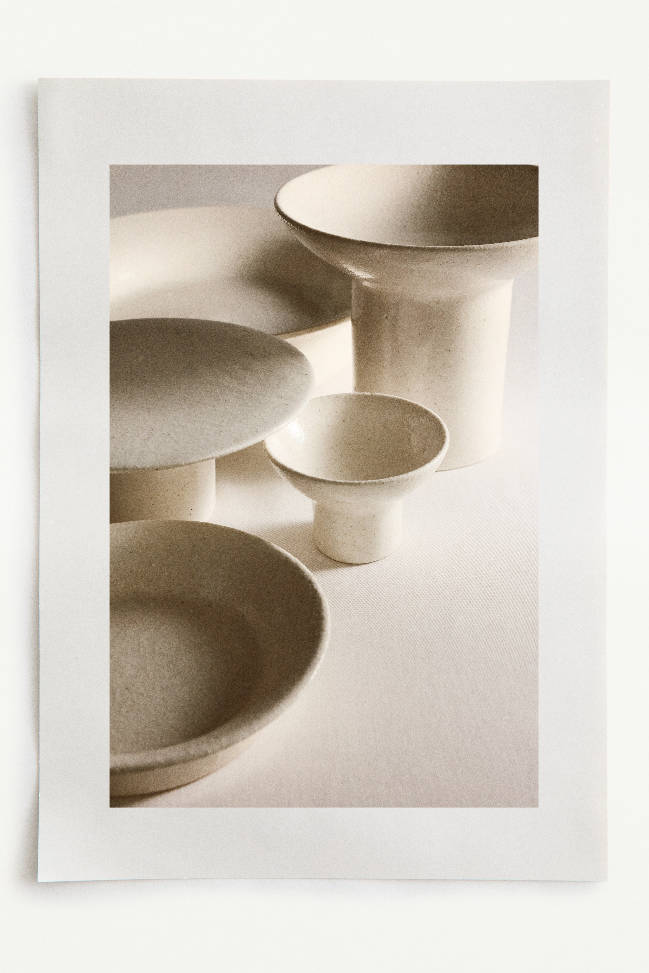 Visualizza immagine più grande: Ciotola da portata con piede - Bianco - HOME | H&M IT 1