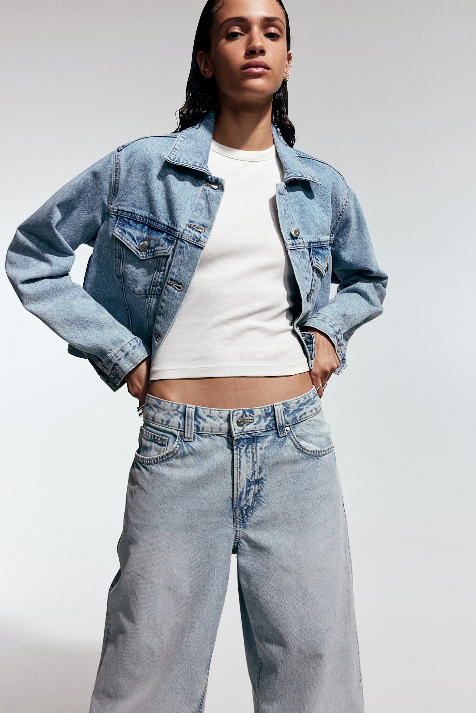 Baggy Regular Jeans - Pale denim blue/Black/Light grey/Light denim blue/Pale denim blue/Denim blue/Light greige/Denim blue/Cream/Light denim blue - 10