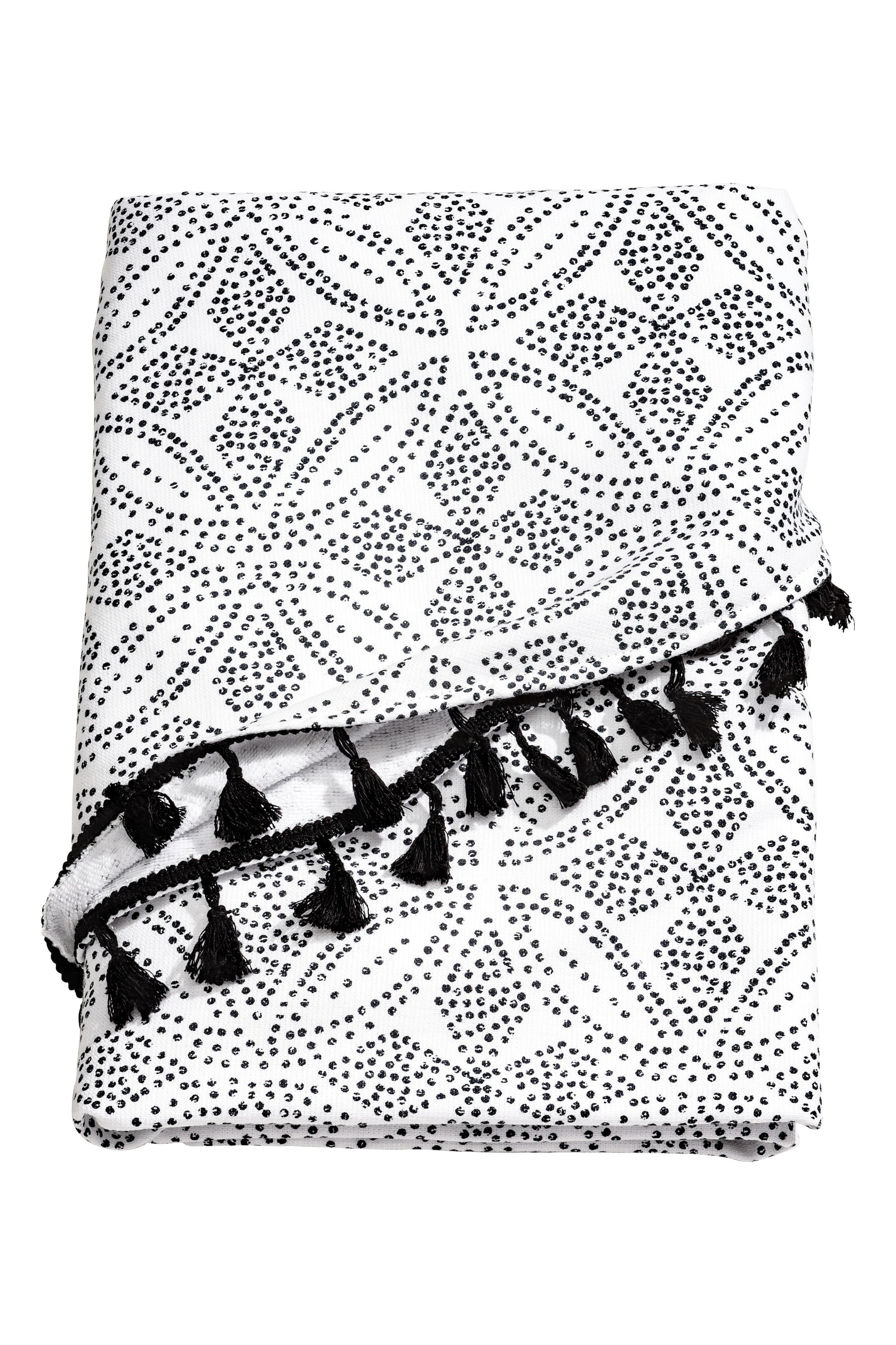 View larger image: Serviette de plage ronde - White/Patterned - Home All | H&M CA 1