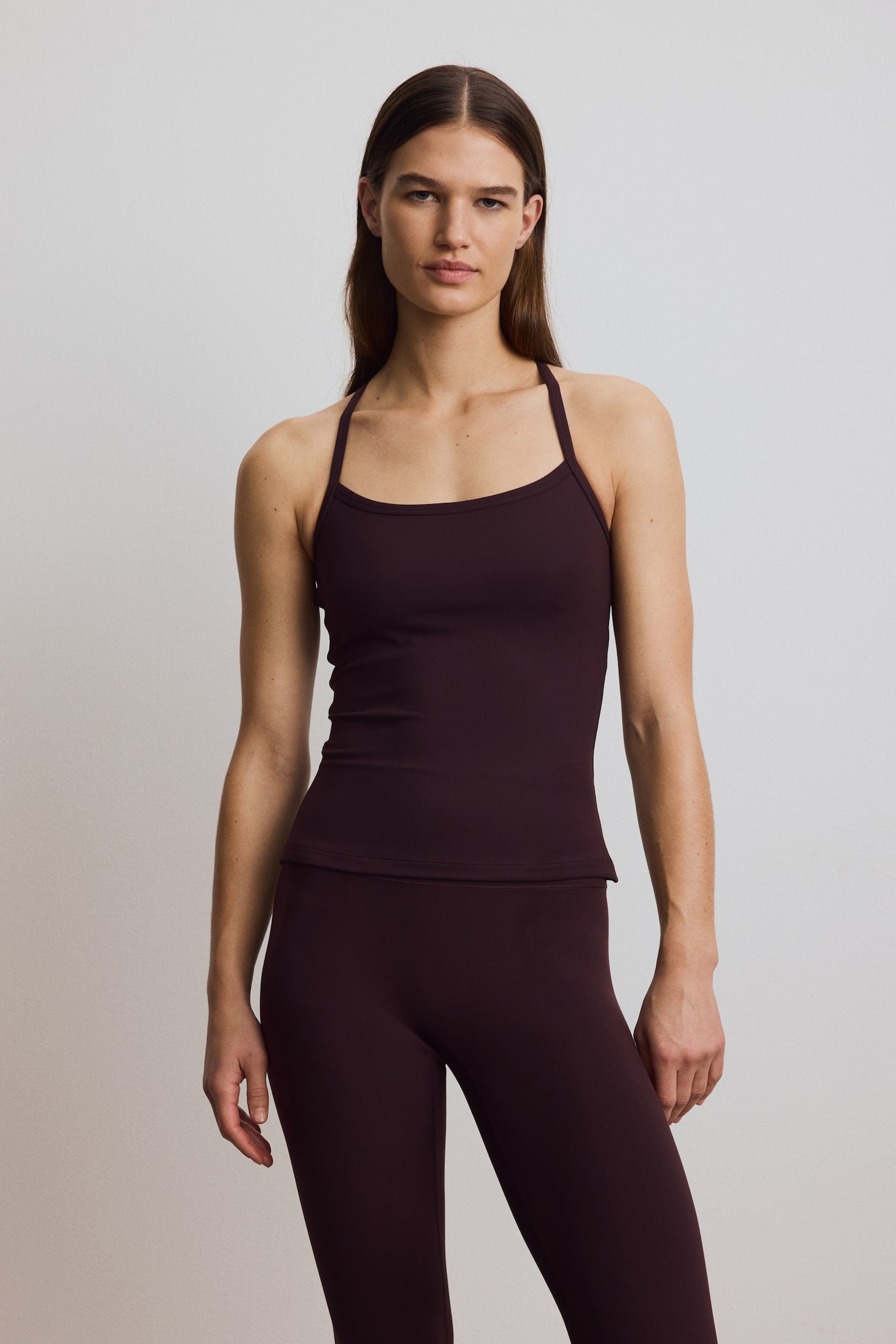 Sporttop met SoftMove™ - Chocoladepaars/Auberginepaars/Zwart/Zachtroze/Wit/Greige/Lichtgroen - 3