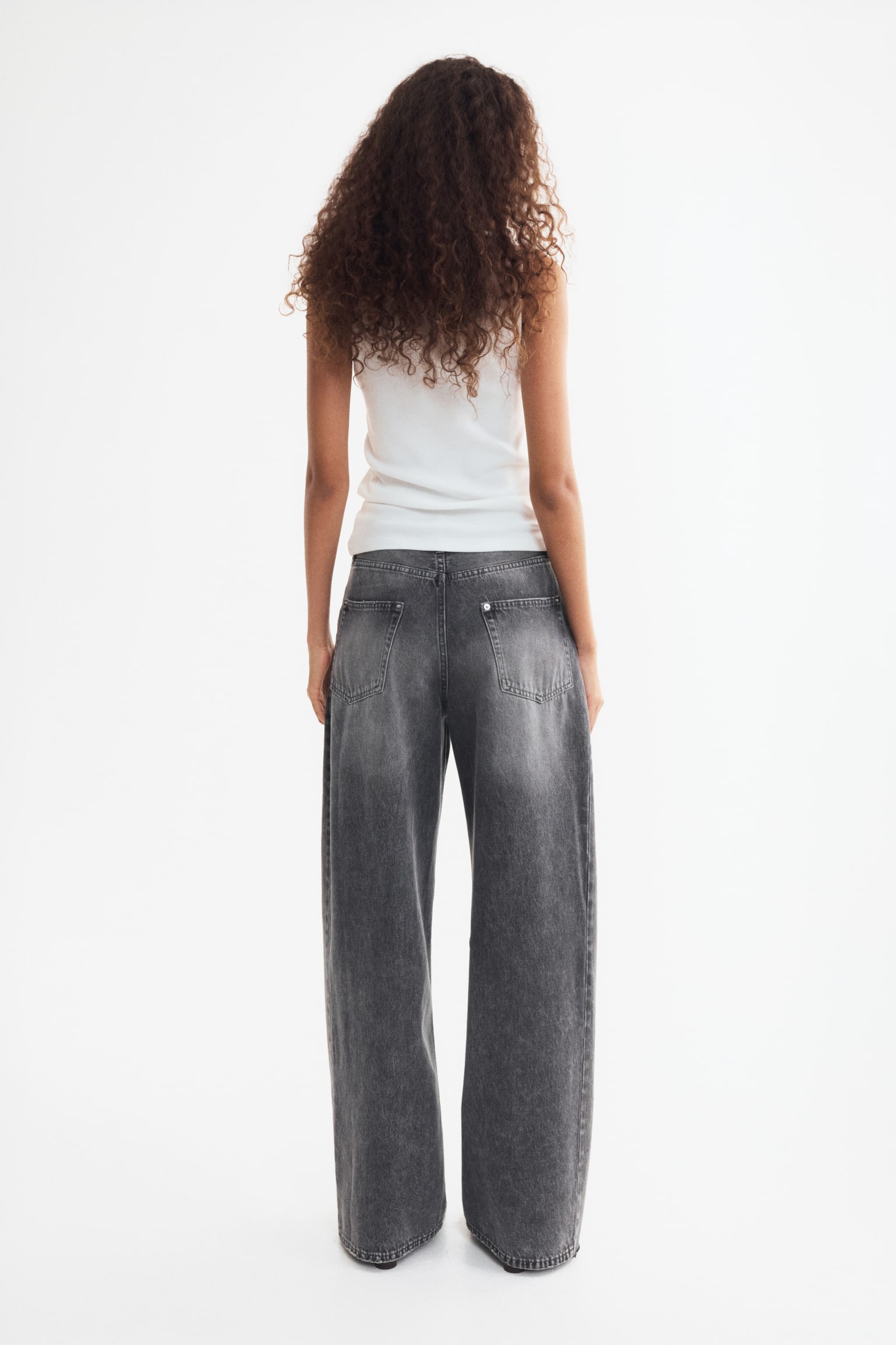 Женские джинсы H&M Straight Regular Waist, цвет: Джинсовый серый — фото 6