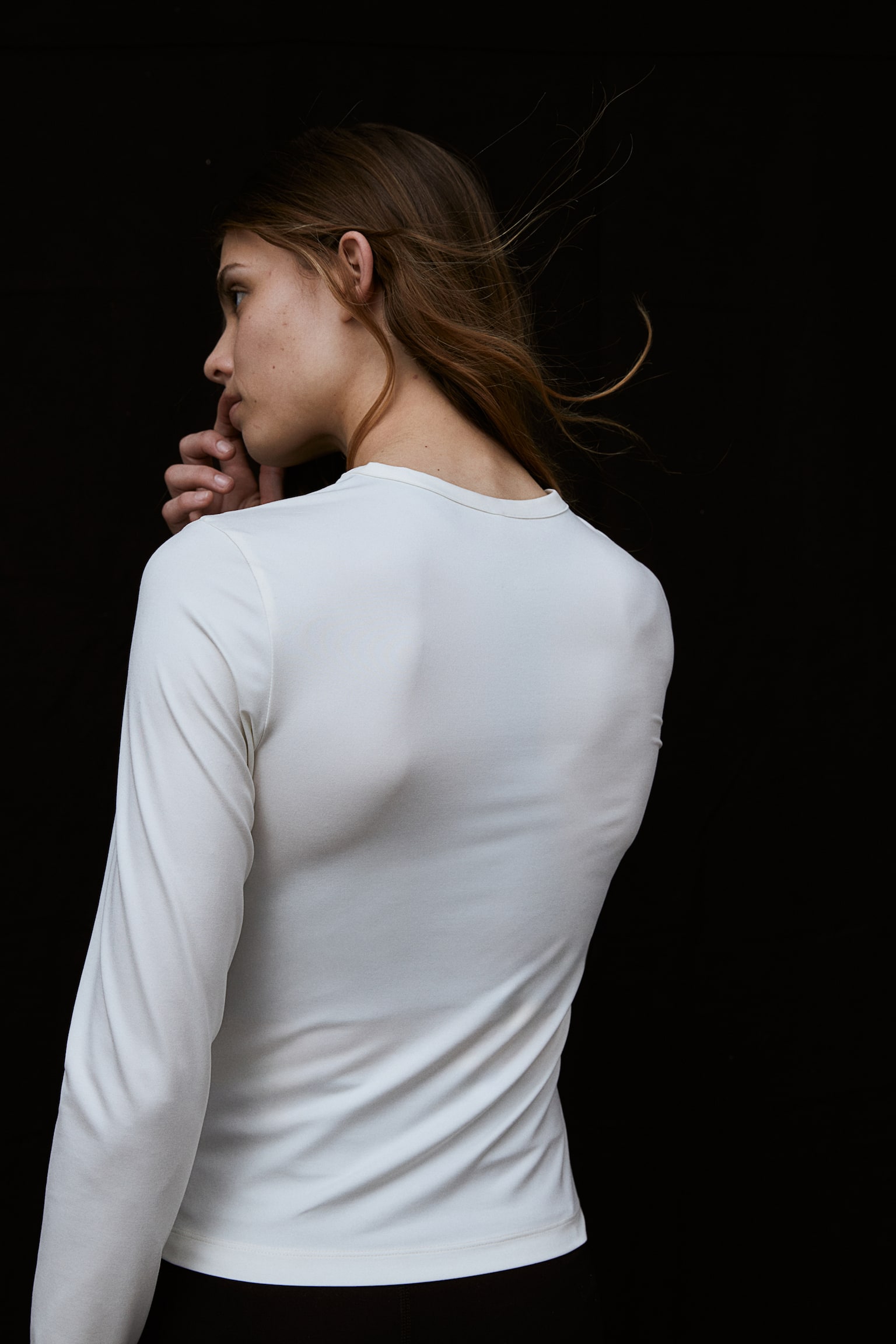 Activewear Top In DryMove™ - White/Black - 7