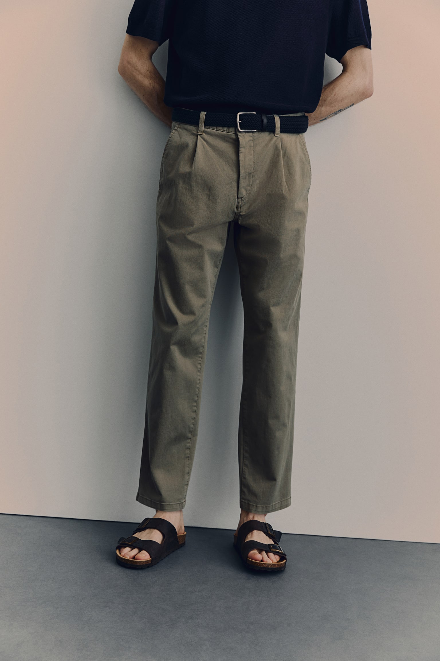 Regular Fit Cropped cotton chinos - Khaki green/White - 6