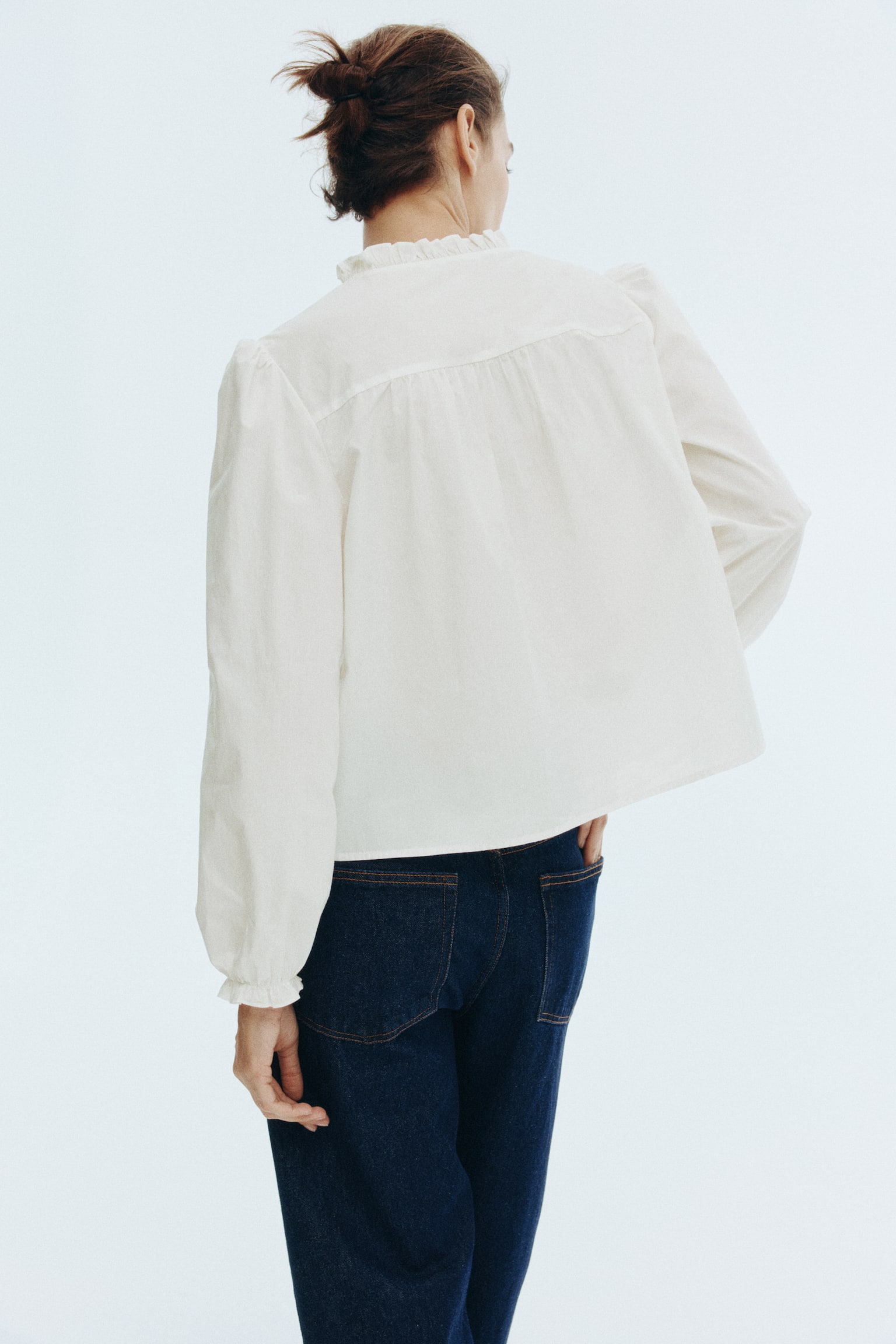 Áo kiểu thêu ren lỗ - Màu trắng - 3