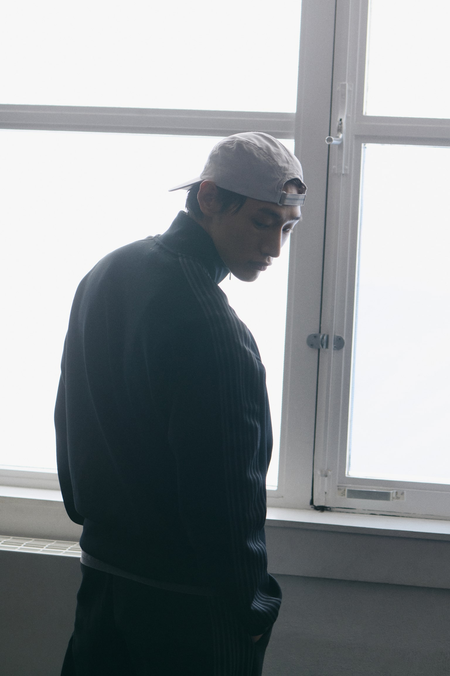 Regular Fit Track jacket with DryMove™ - Black/Beige - 8