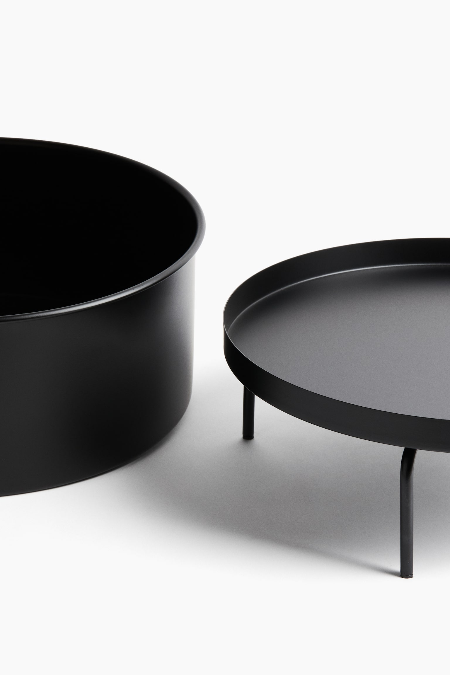 Широкий горщик для квітів на підставці - Чорний - 4