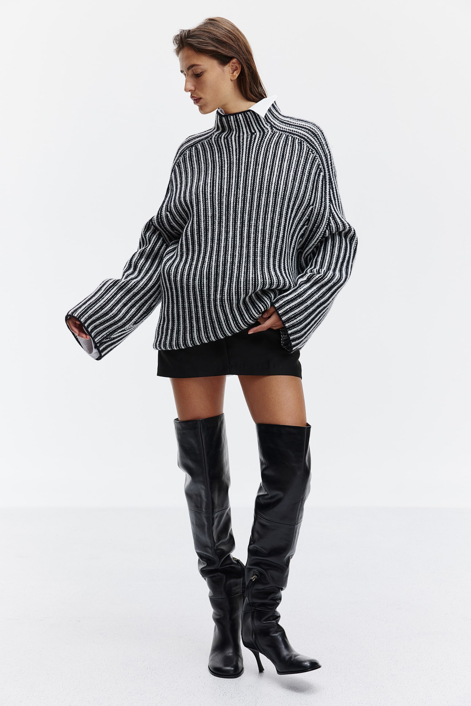 Oversized turtleneck wool jumper - Black/Striped - 1