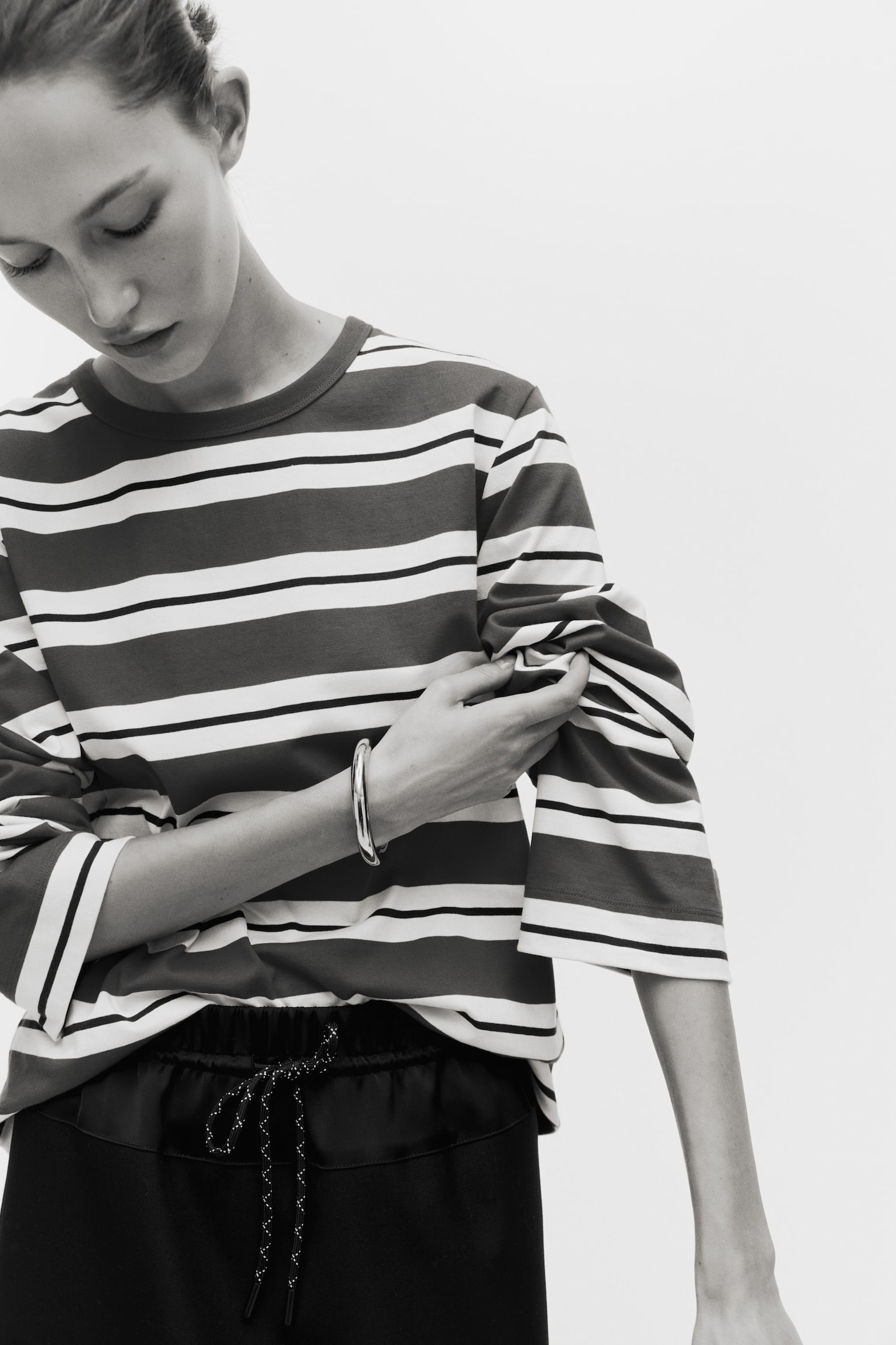 Pamuklu ve Uzun Kollu Tişört - Kırmızı/Çizgili/Beyaz/Lacivert çizgili - 2