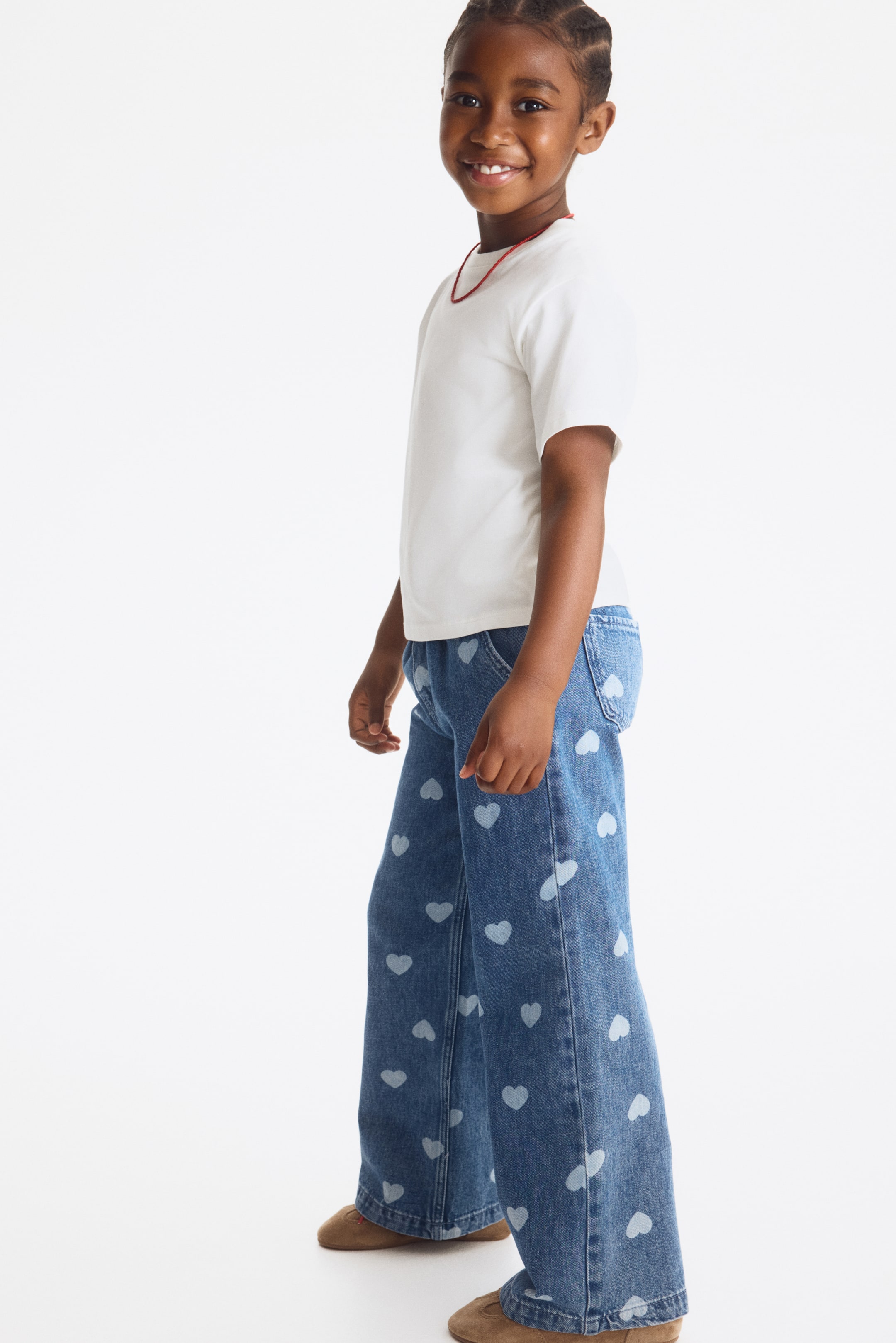 Wide-Leg Loose-Fit Jeans