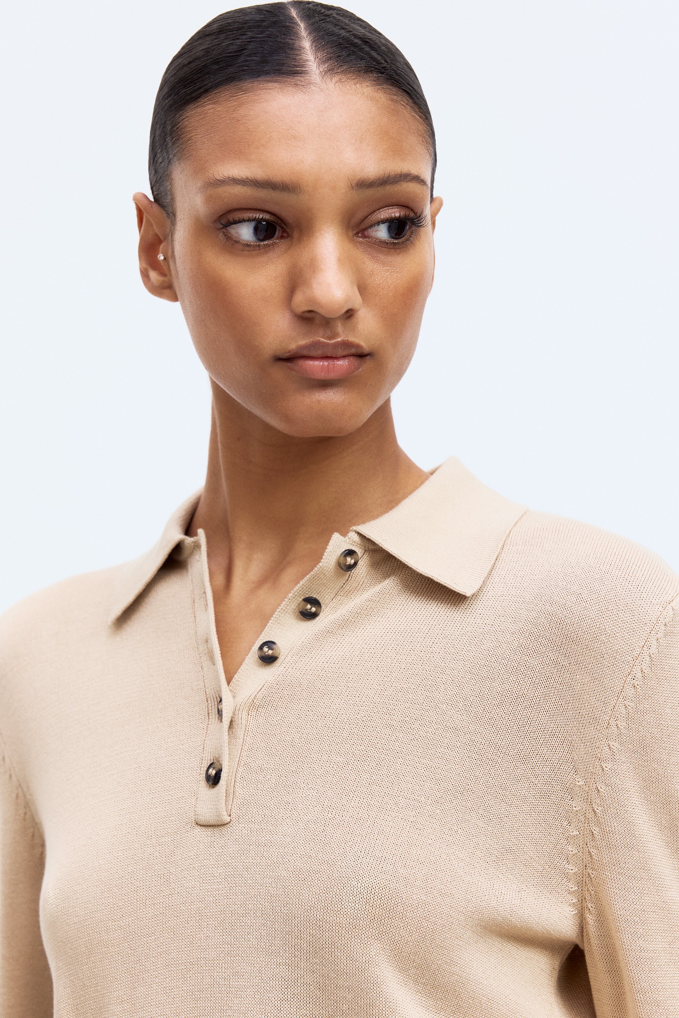 Fine-Knit Polo Shirt - Beige/Dark red