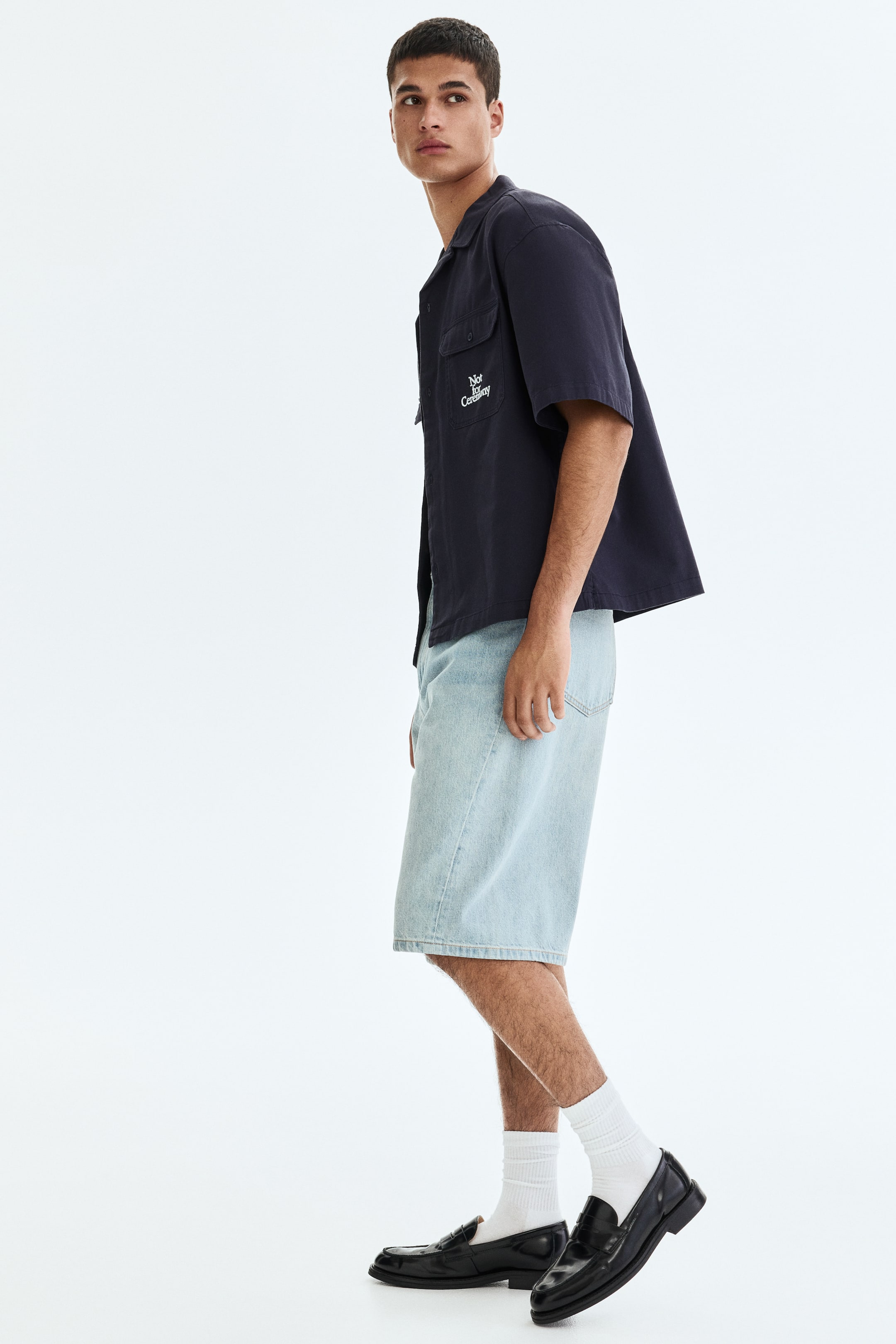 Short Baggy en denim avec coutures tournantes