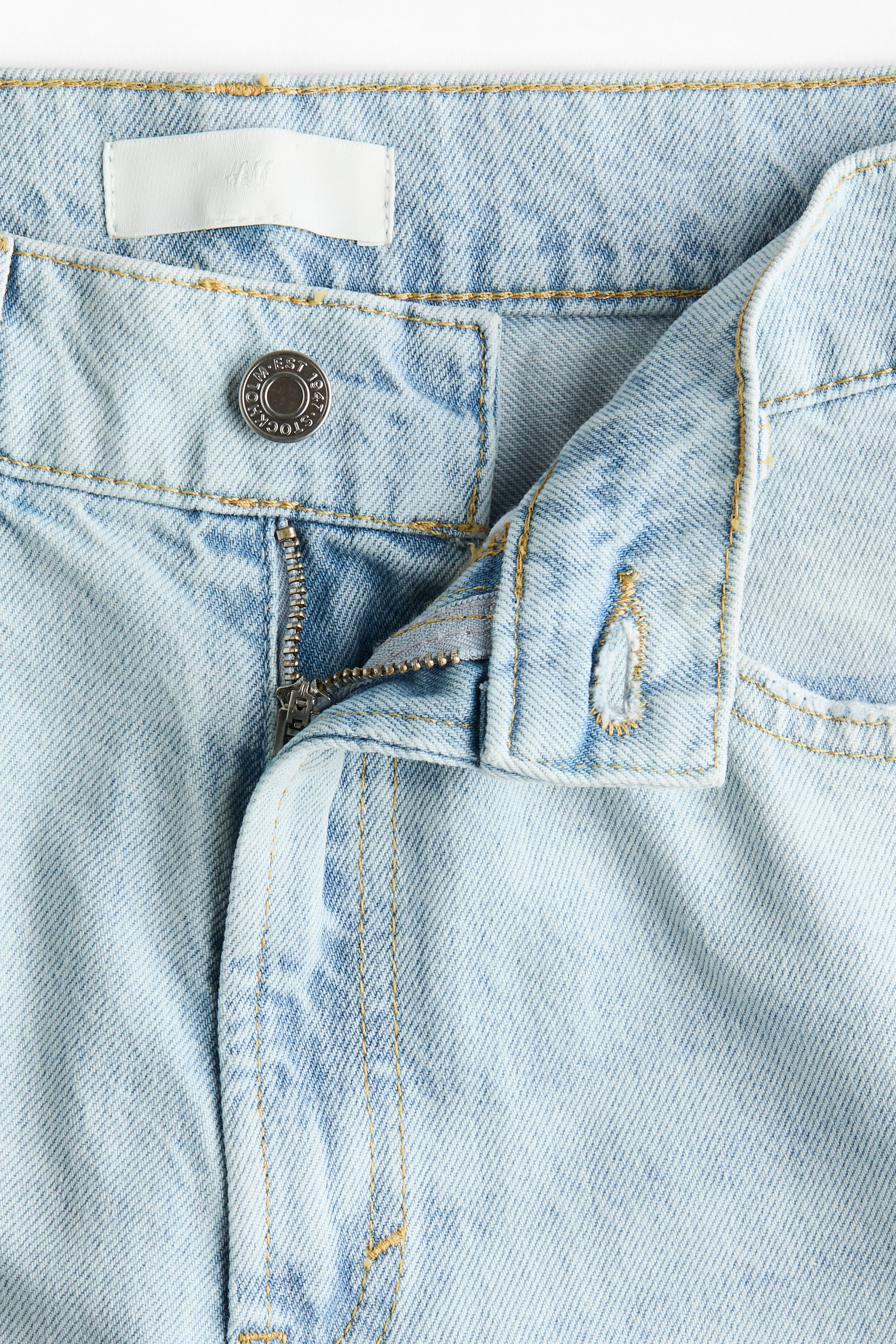 High-Waist Barrel-Leg Ankle Jeans