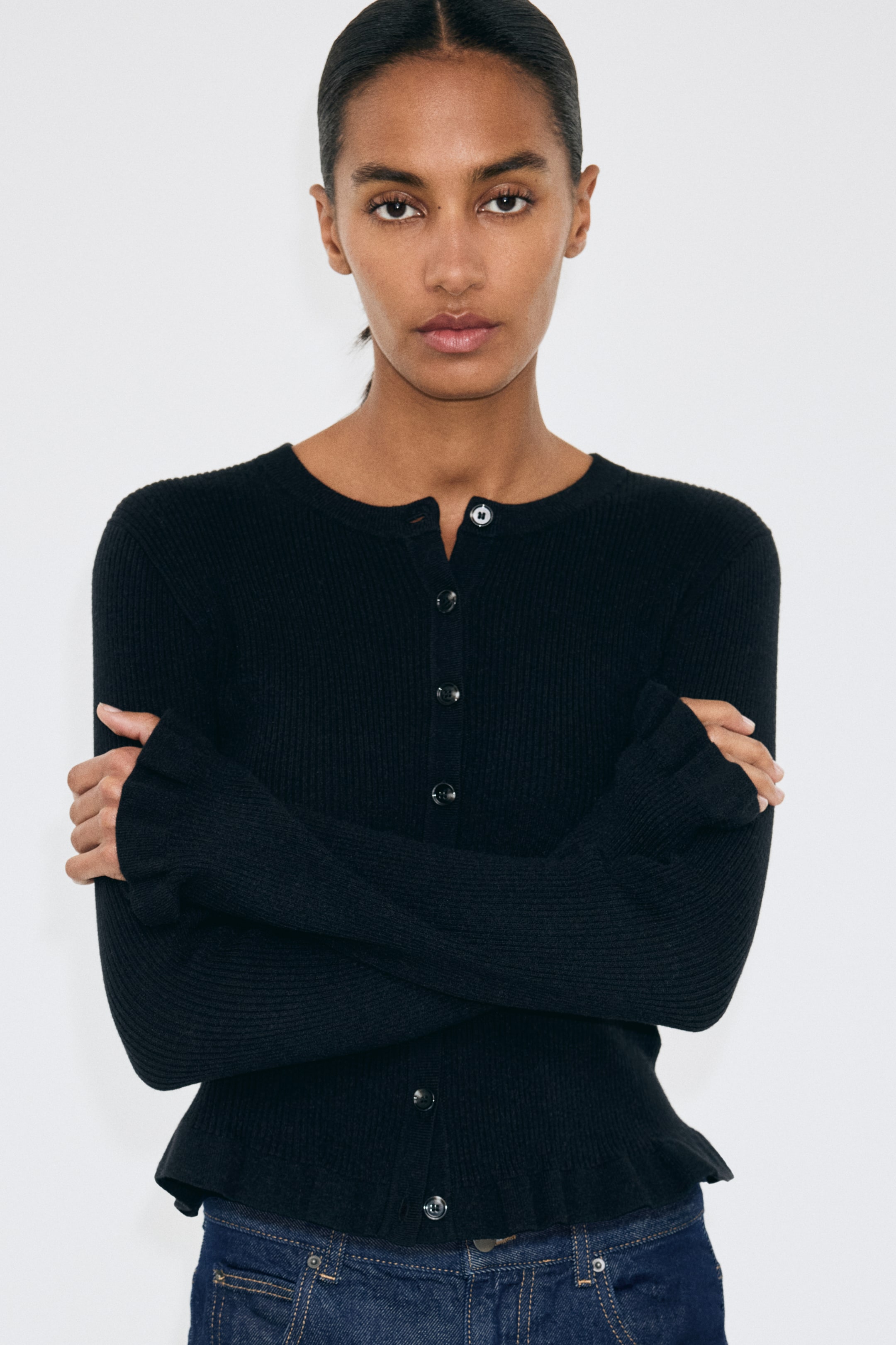 Zobraziť väčší obrázok: Sveter z rebrovaného úpletu - Čierna - ŽENY | H&M SK 1