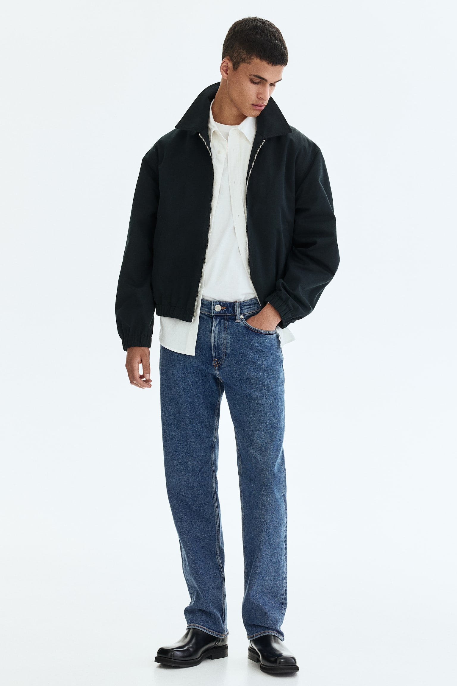 Regular Jeans - כחול ג'ינס/כחול ג'ינס בהיר/כחול ג'ינס כהה/אפור ג'ינס/שחור ג'ינס - 1