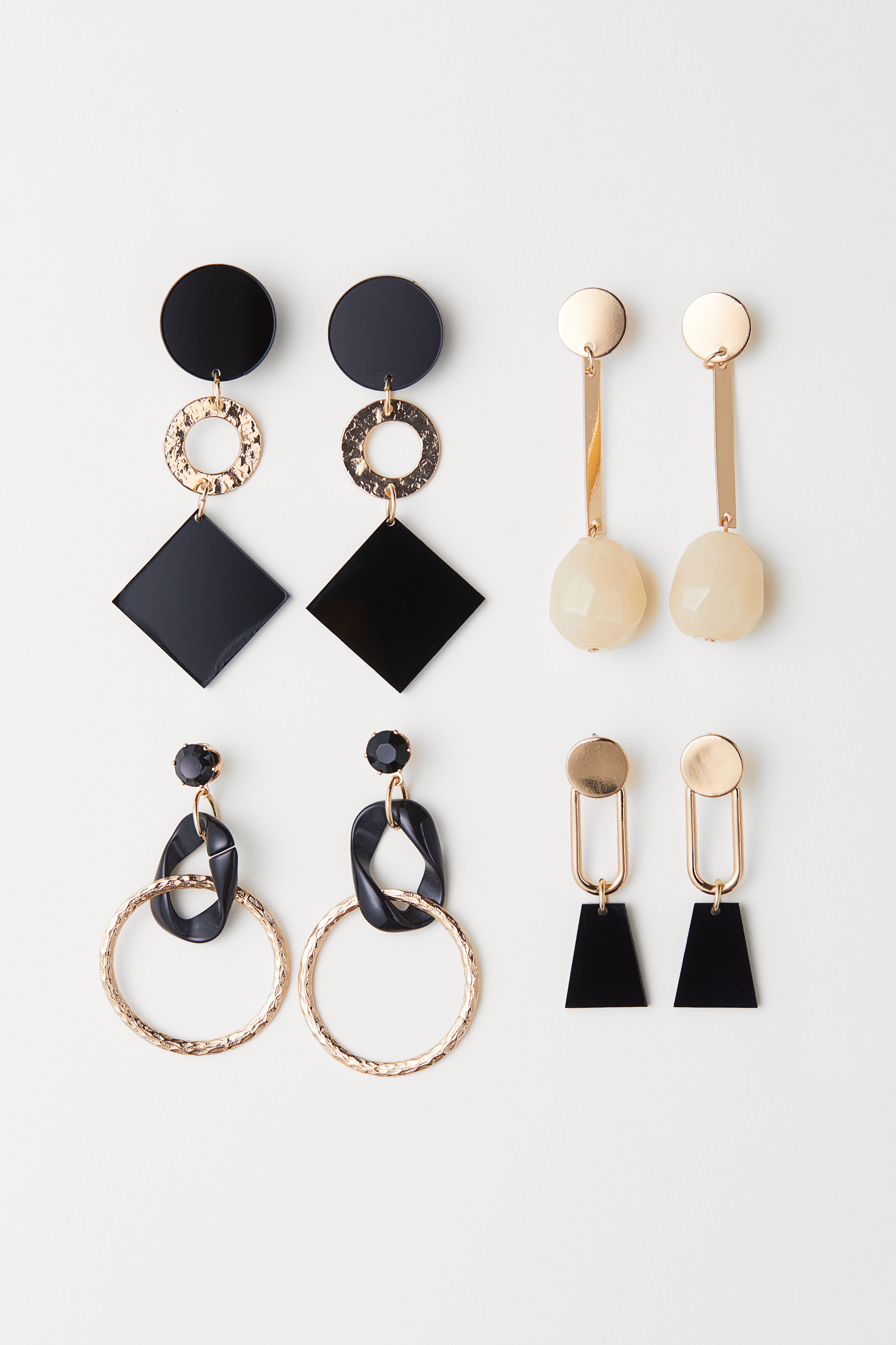 H&m black earrings hotsell