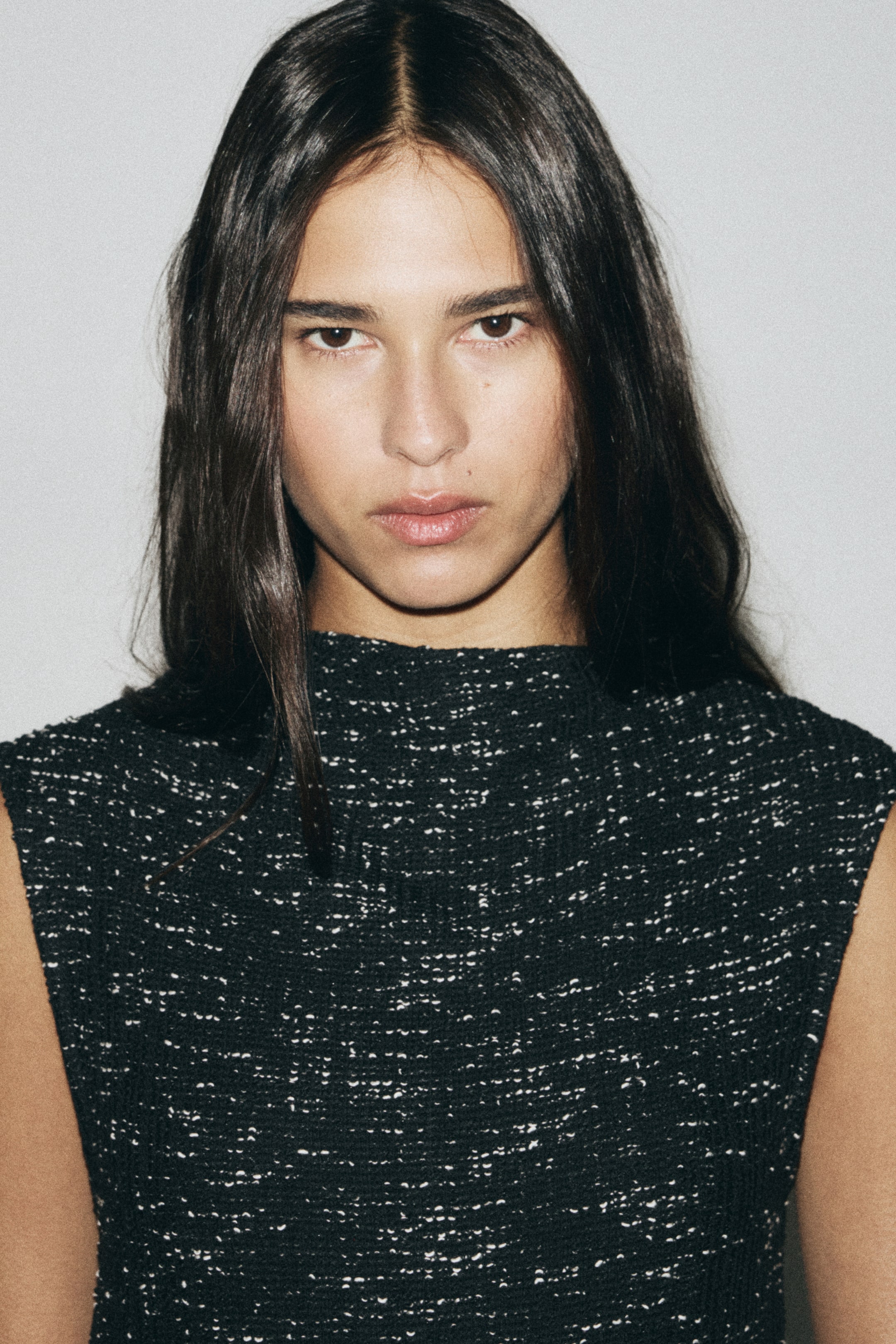 Προβολή μεγαλύτερης εικόνας: Μπλούζα με κρόσσια - Μαύρο μελανζέ - Ladies | H&M GR 2