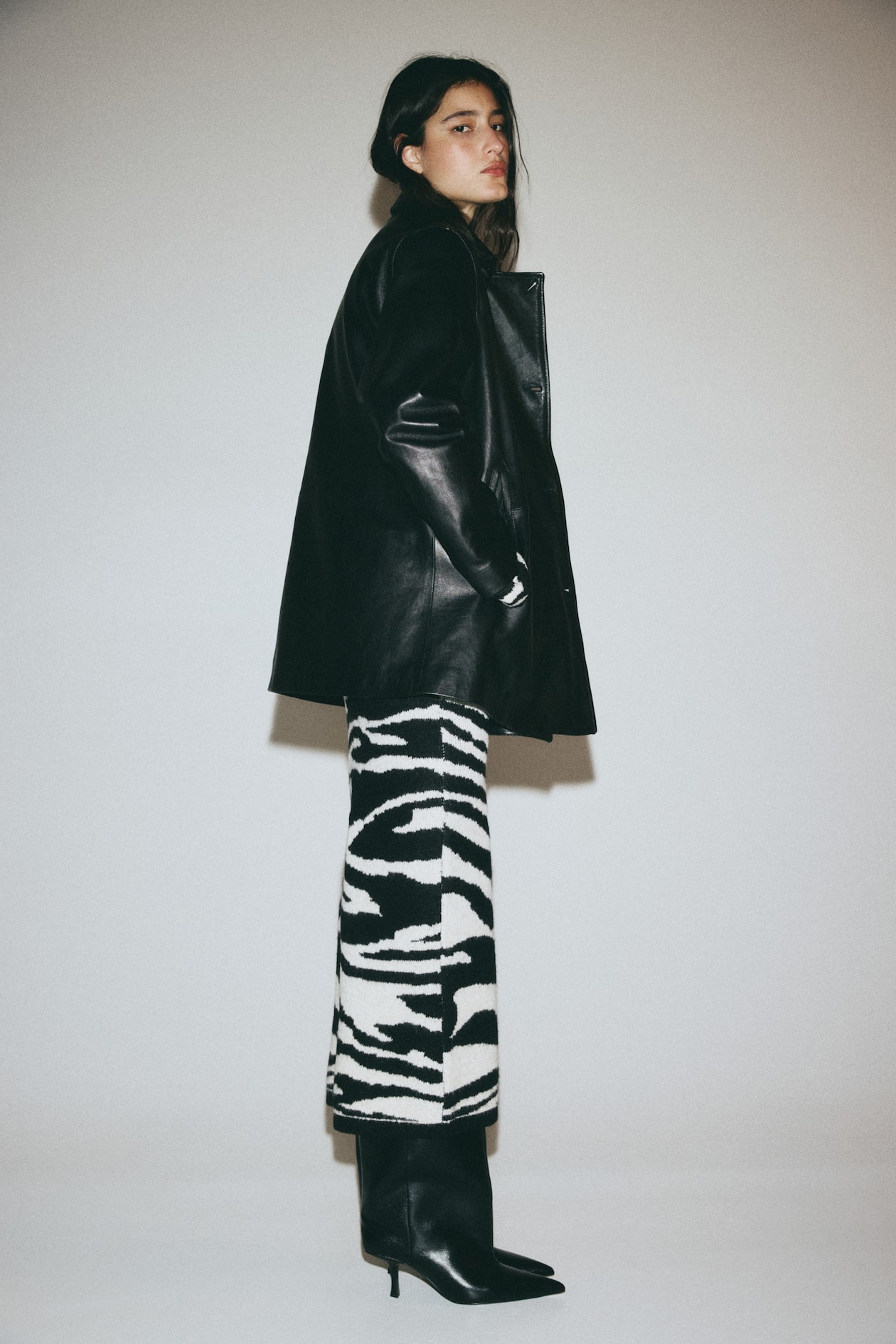 Jacquard-Knit Skirt - image 3