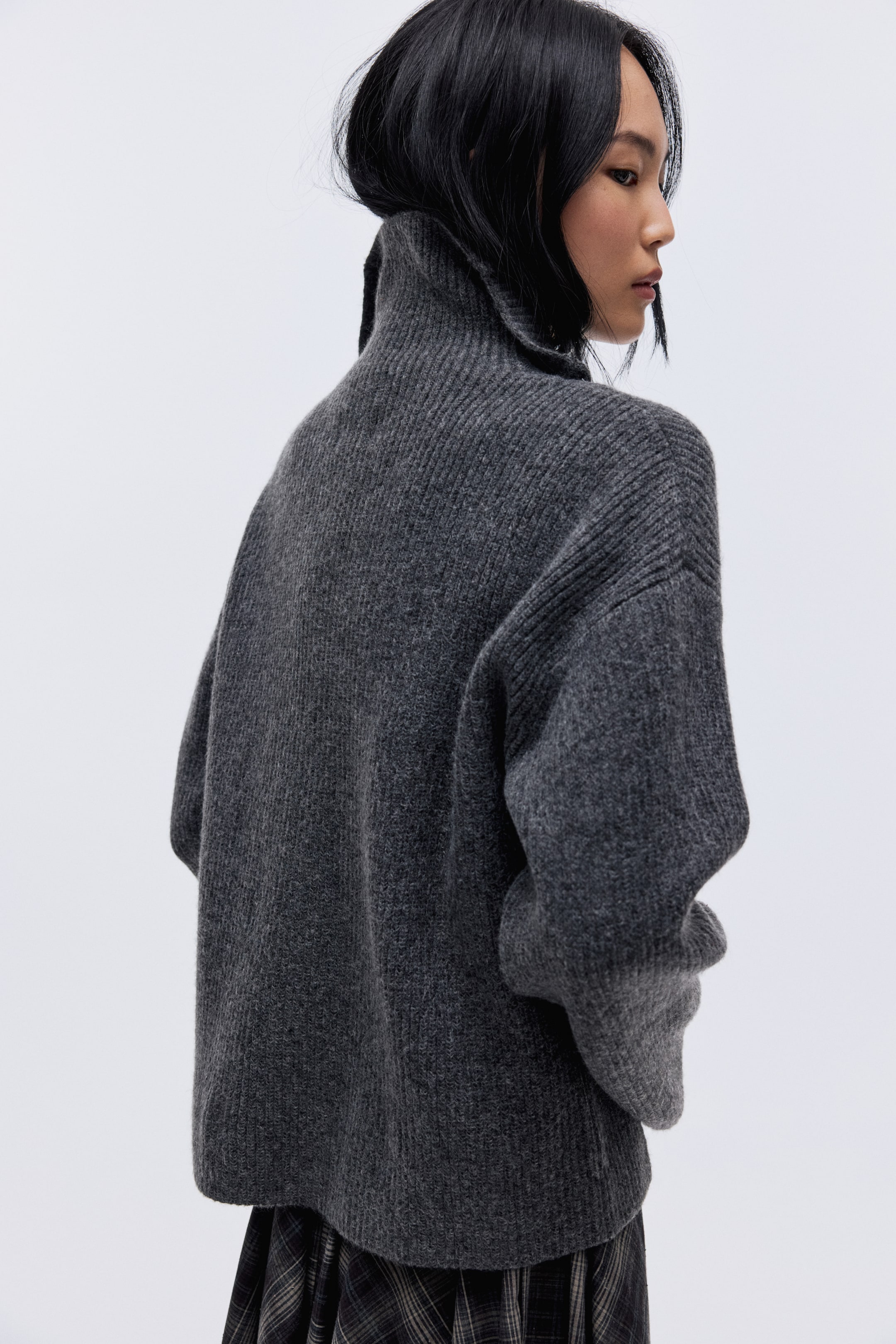 Ver imagen más grande: Cárdigan con cremallera - Gris oscuro jaspeado - MUJER | H&M ES 4