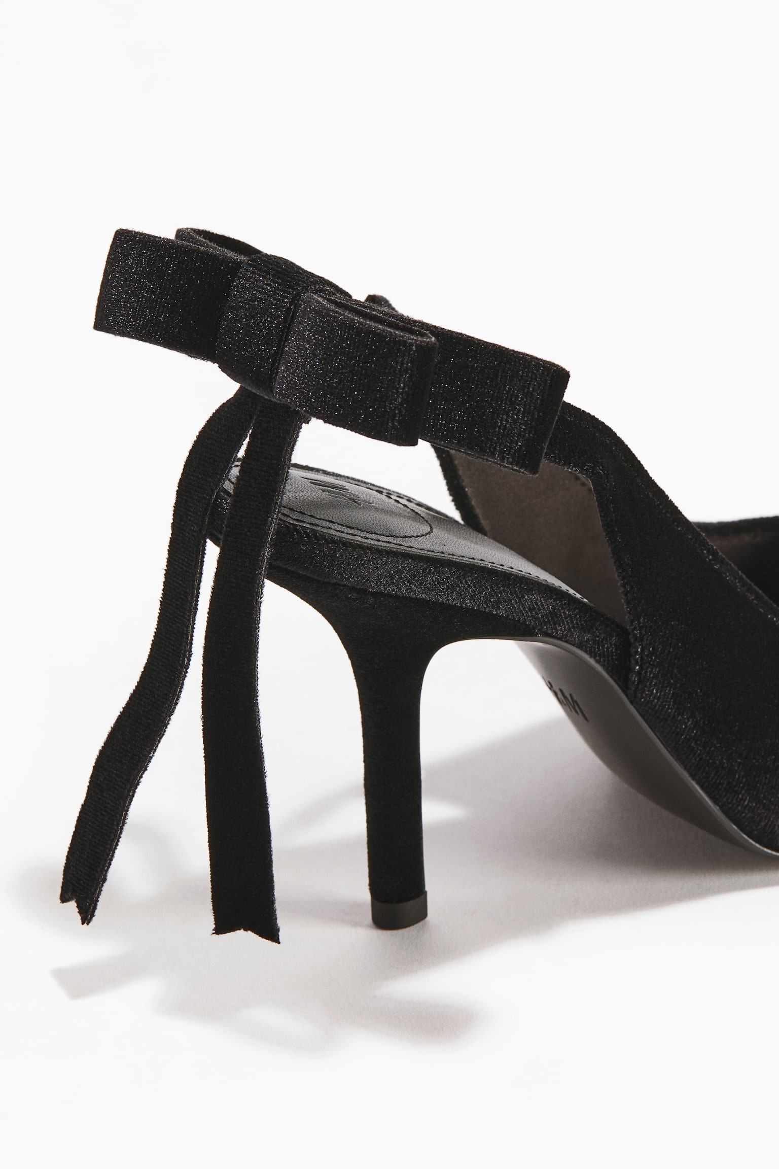 Bow-detail pointed slingbacks - Black - 3