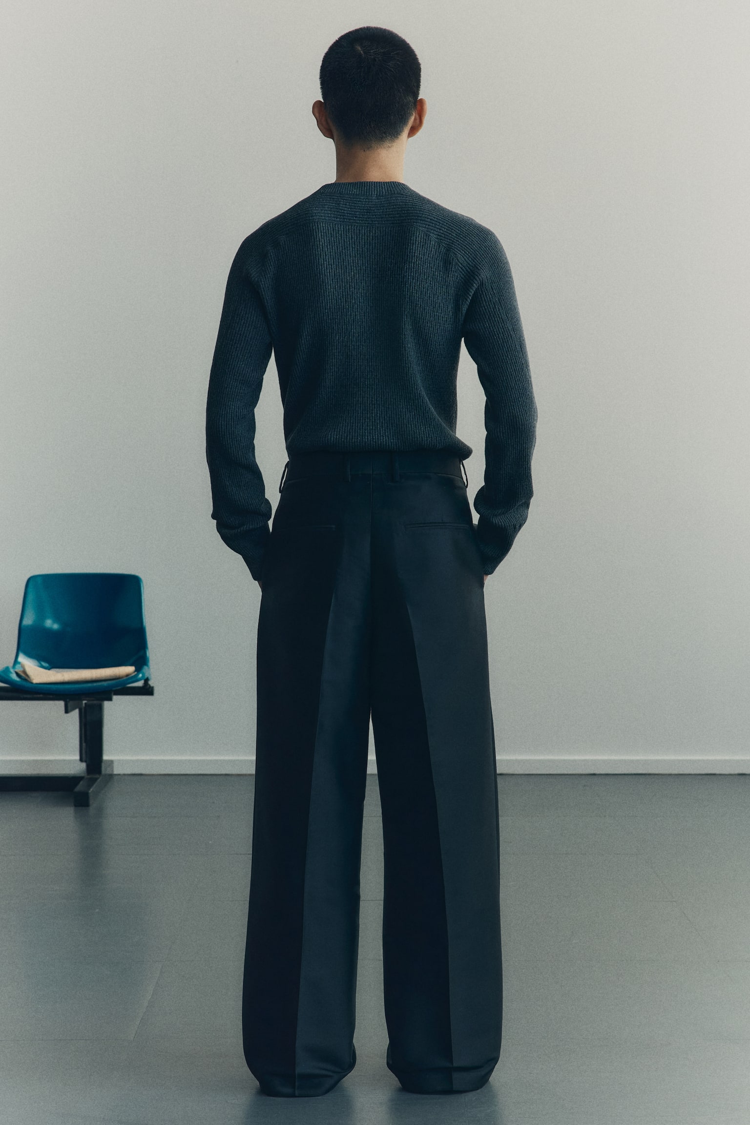 Eleganckie spodnie Loose Fit - Czarny - 5