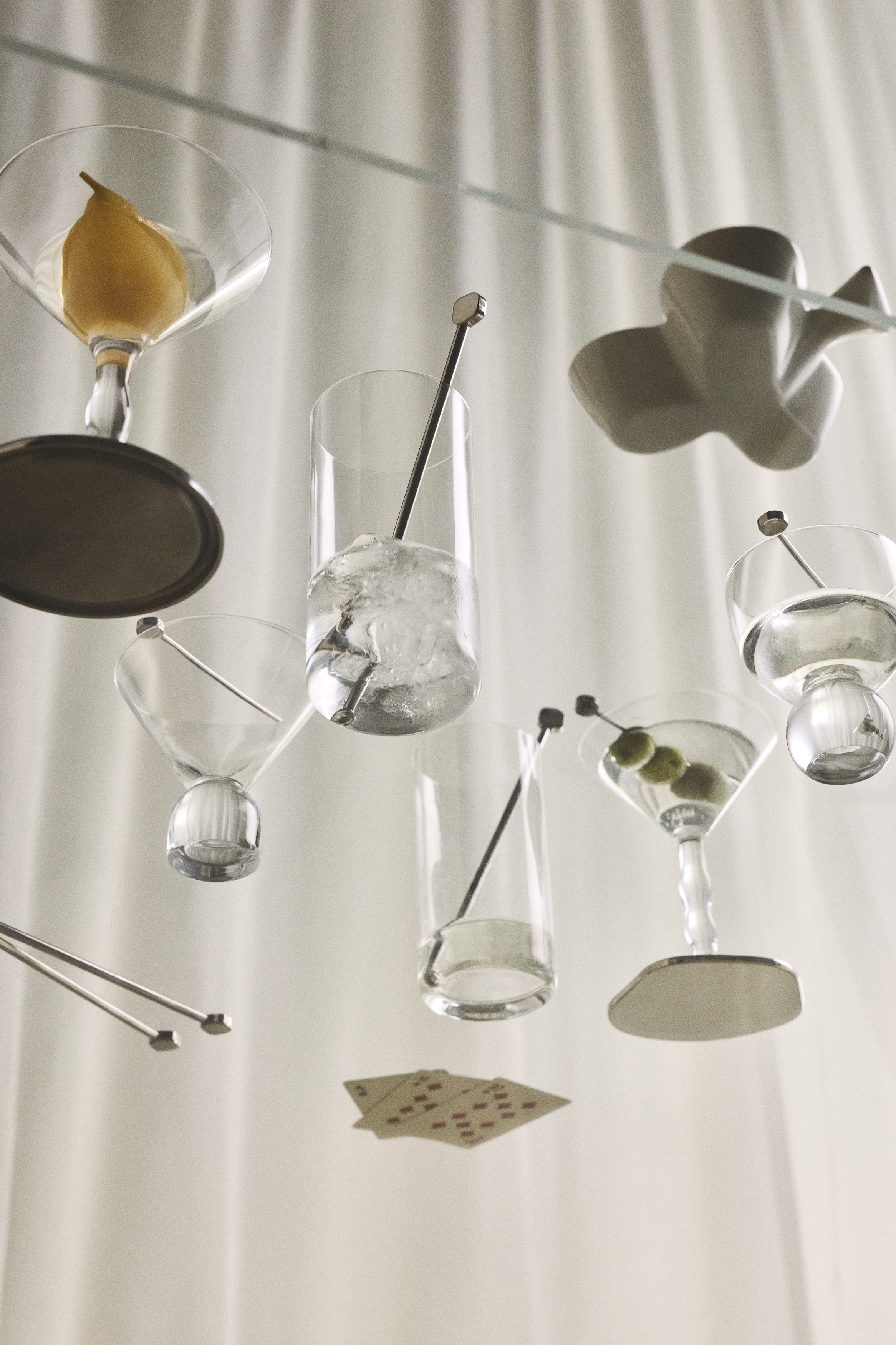 8-piece metal cocktail set