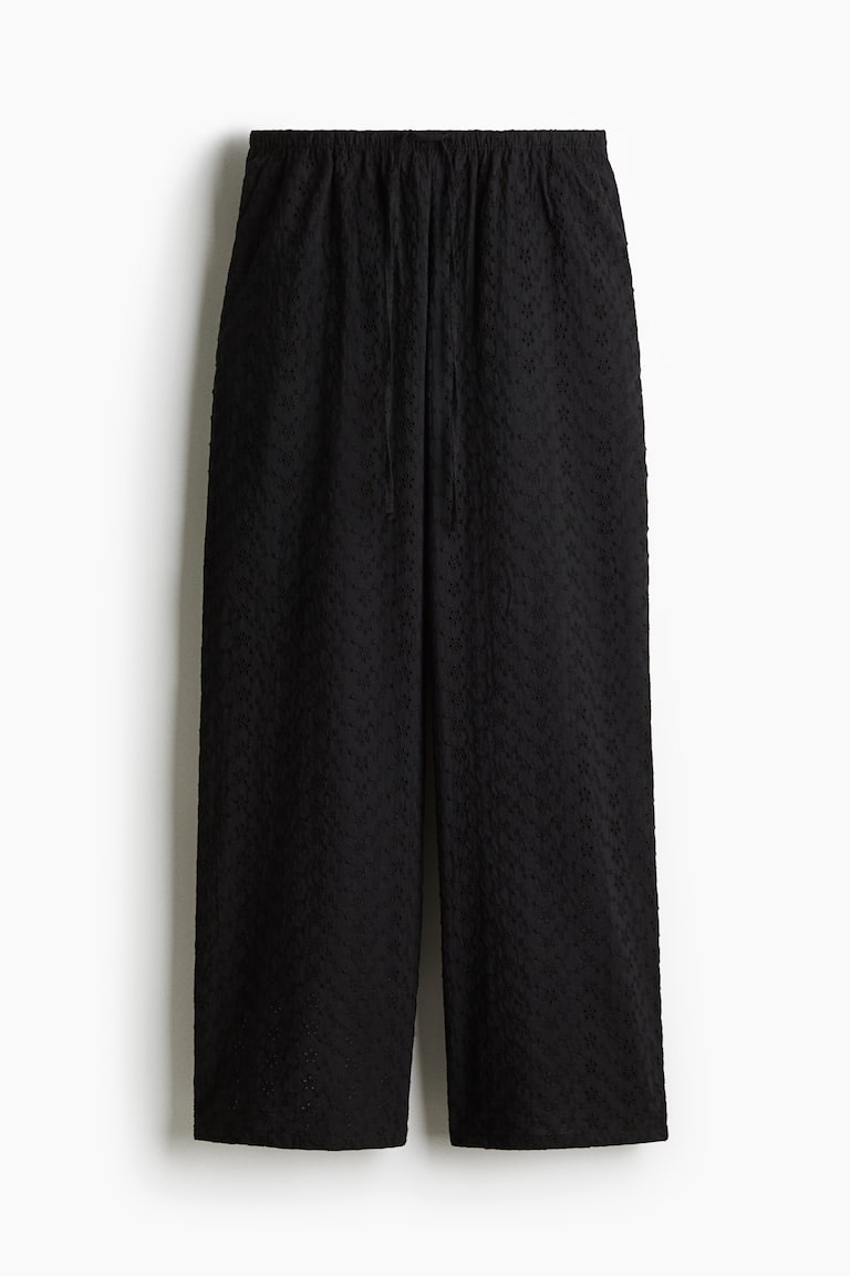 Ravne pantalone s učkurom