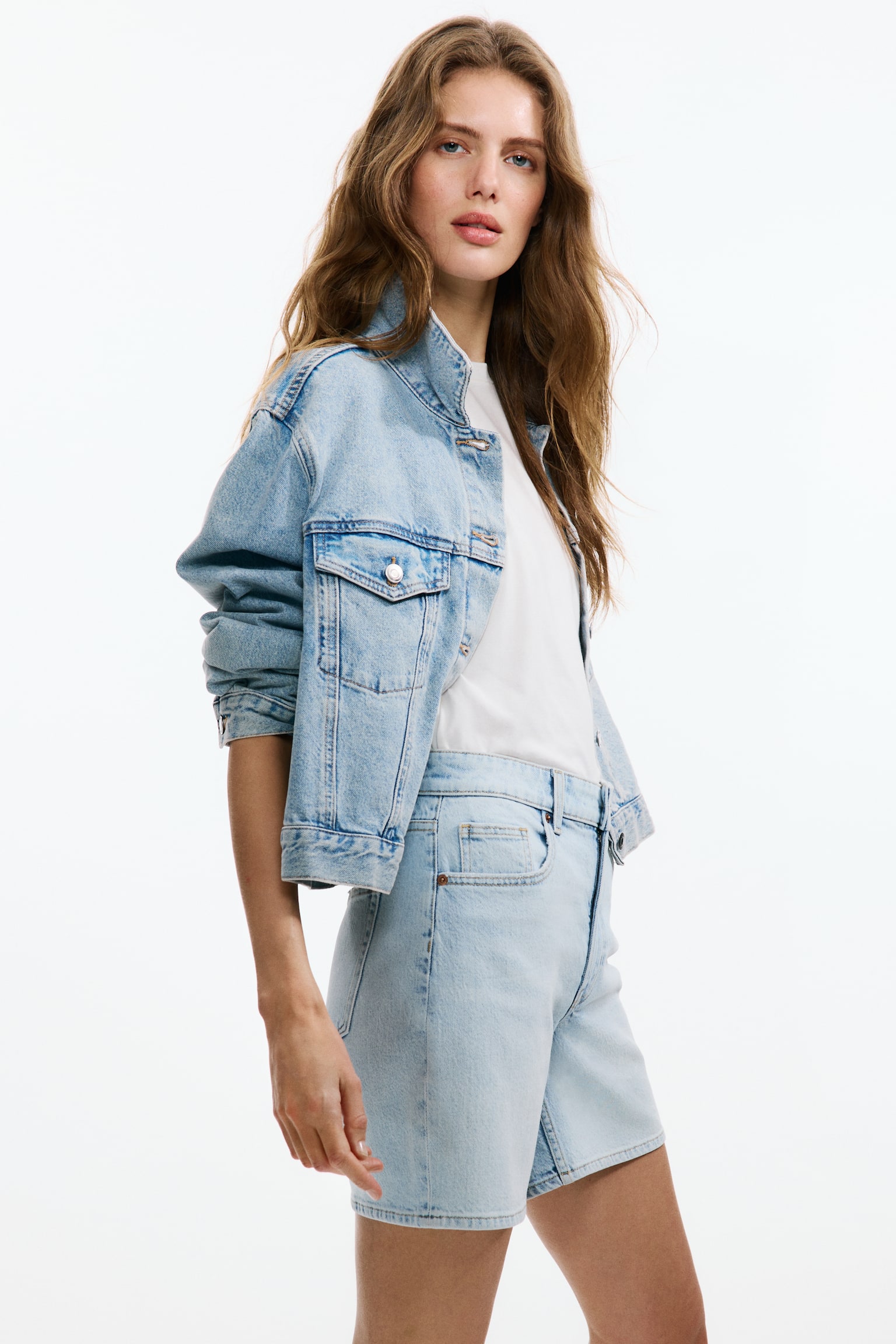 High-waisted denim shorts - 1