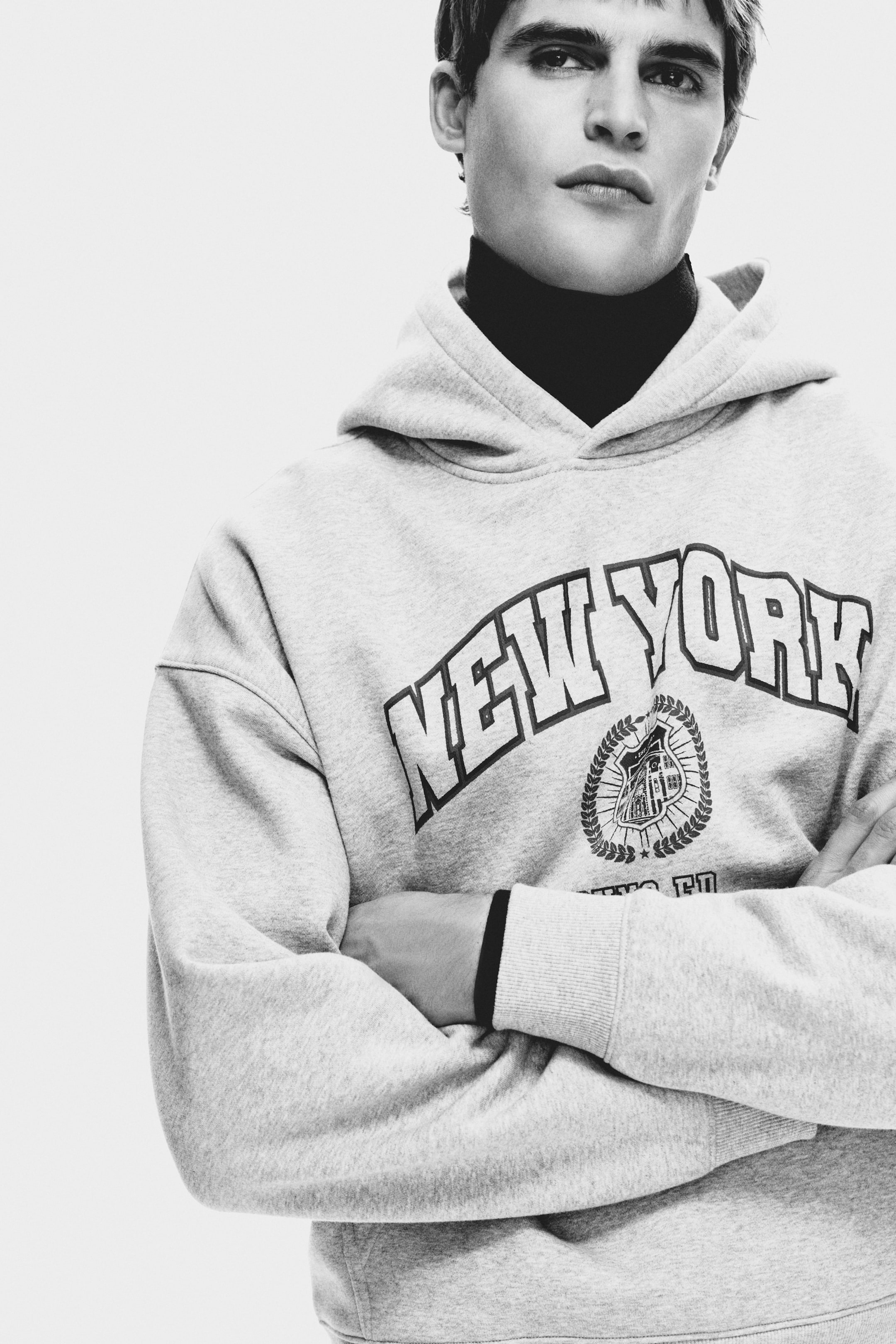 View larger image: Loose fit printed hoodie - Grey marl/New York - Men | H&M IN 3