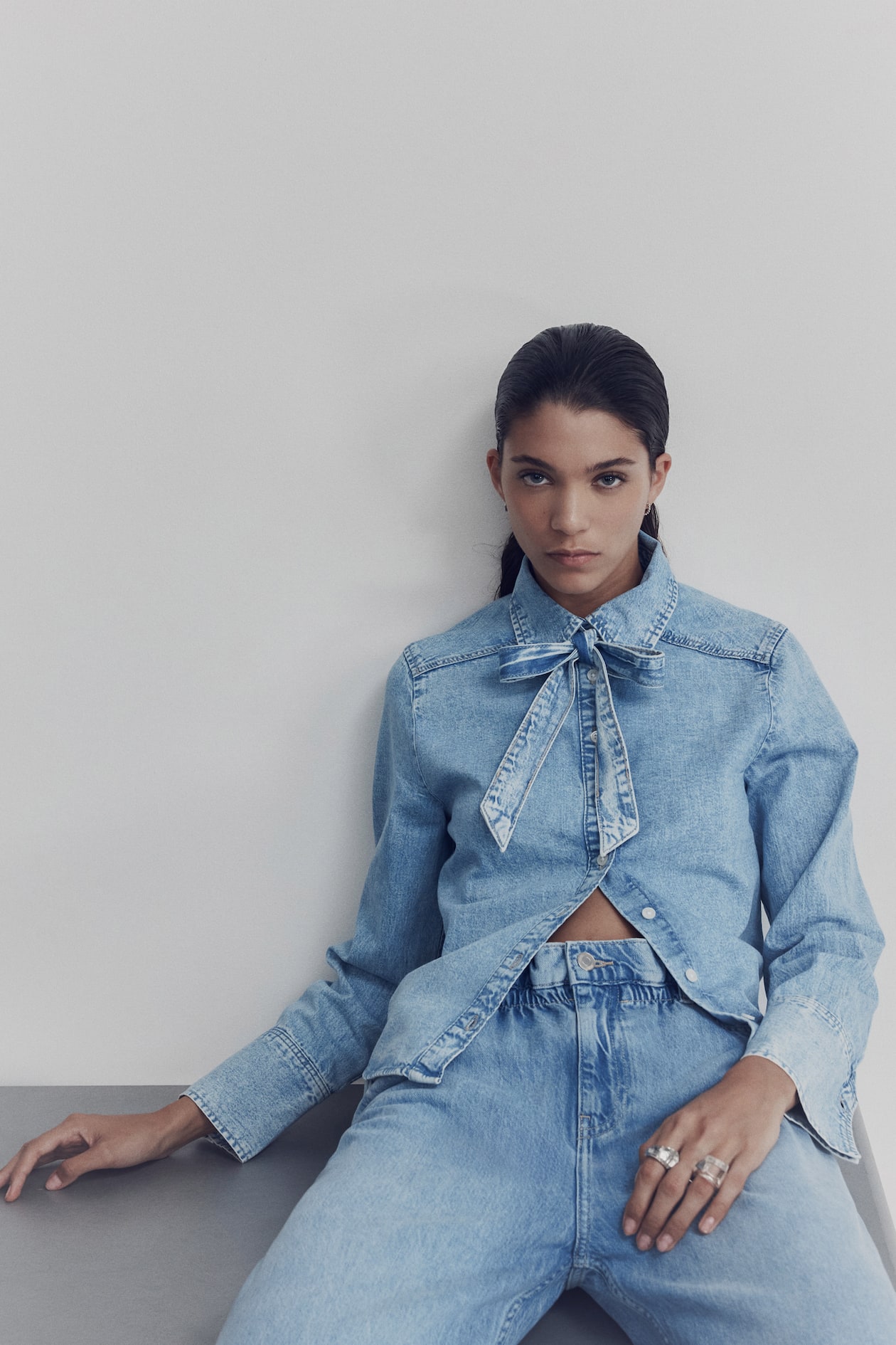 Paper-Bag Jeans with Belt - image 5