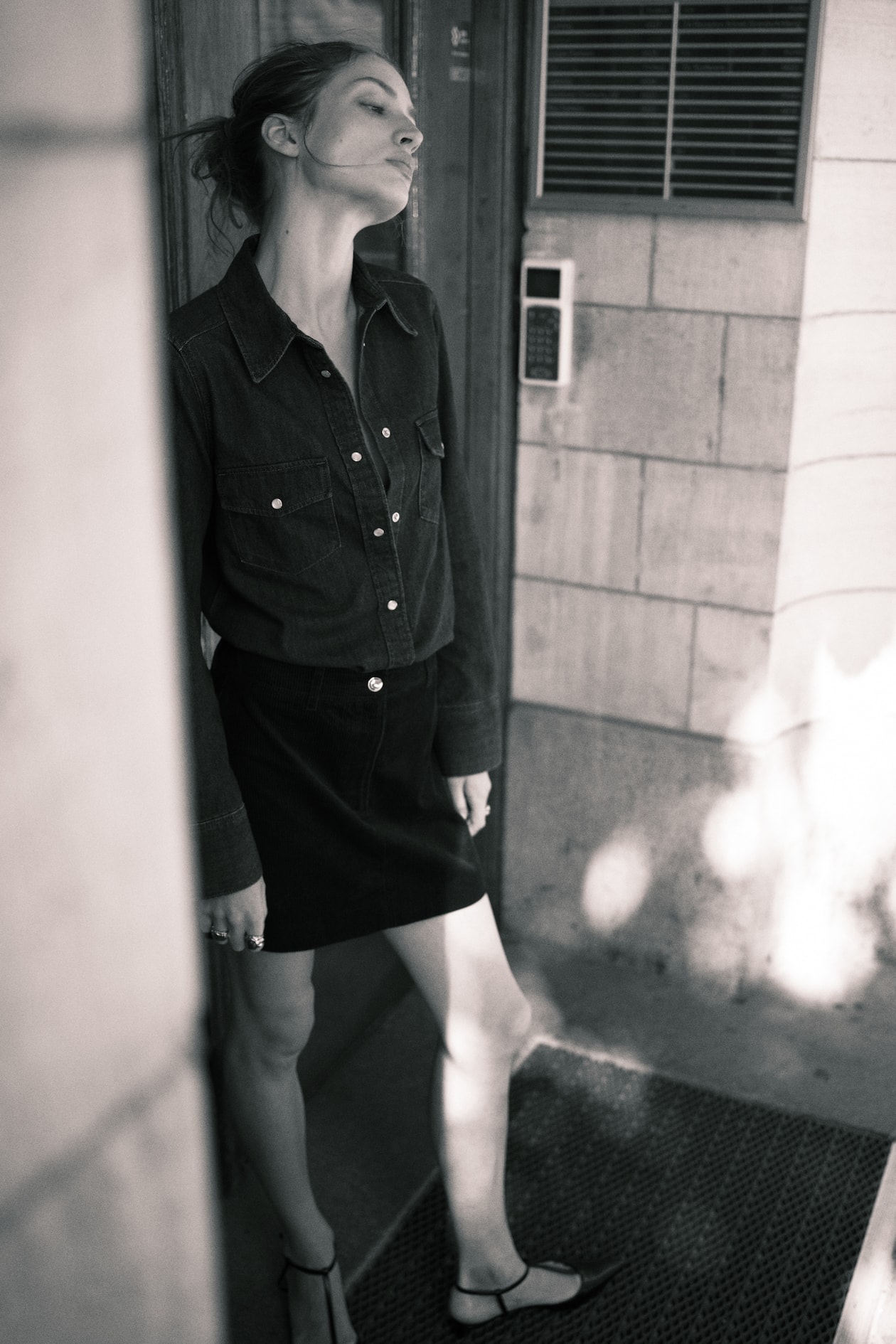 Mini Skirt - image 5