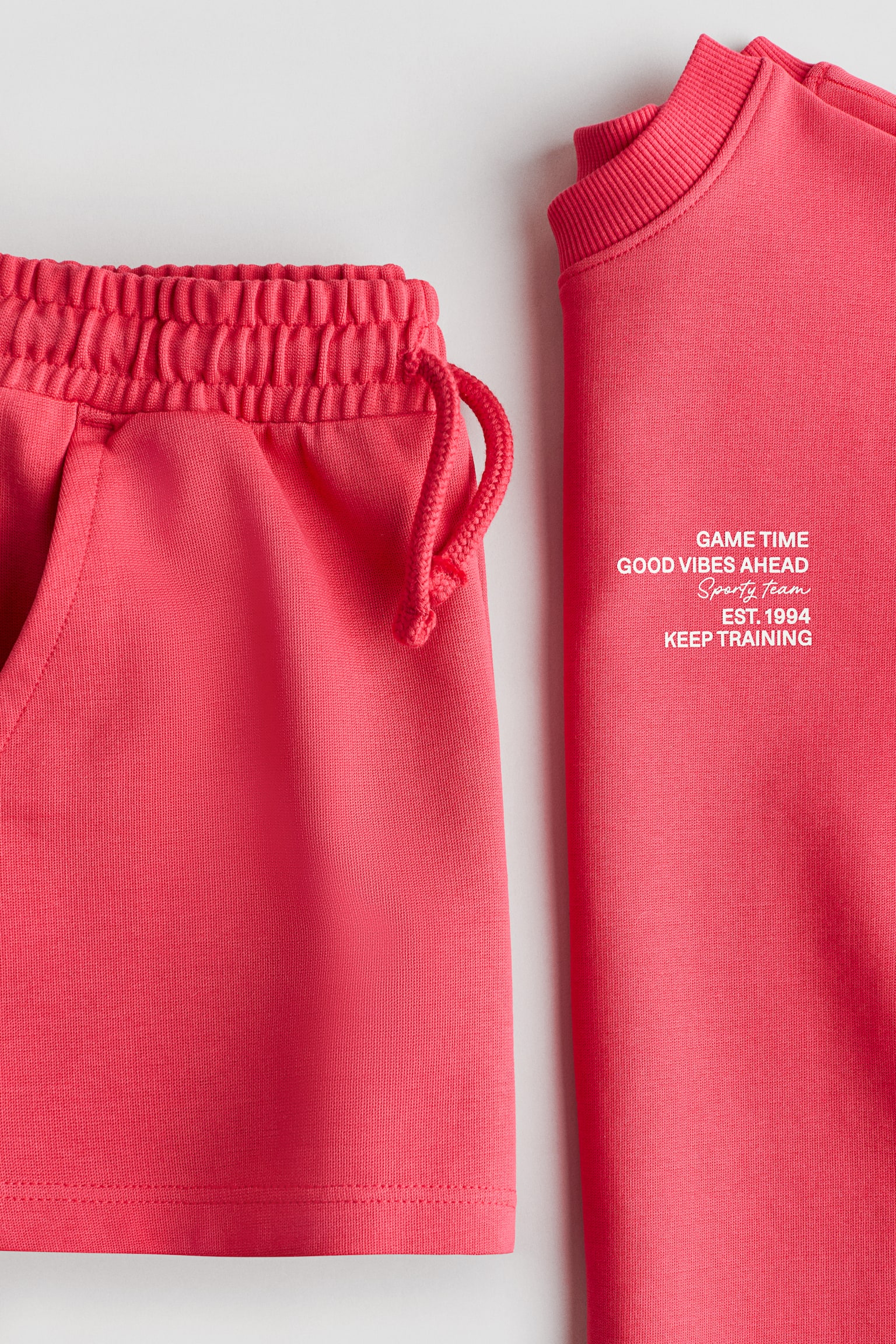 2-piece T-shirt and sweatshorts set - Red/Game Time/Dark green/Venice/Blue/San Diego - 3