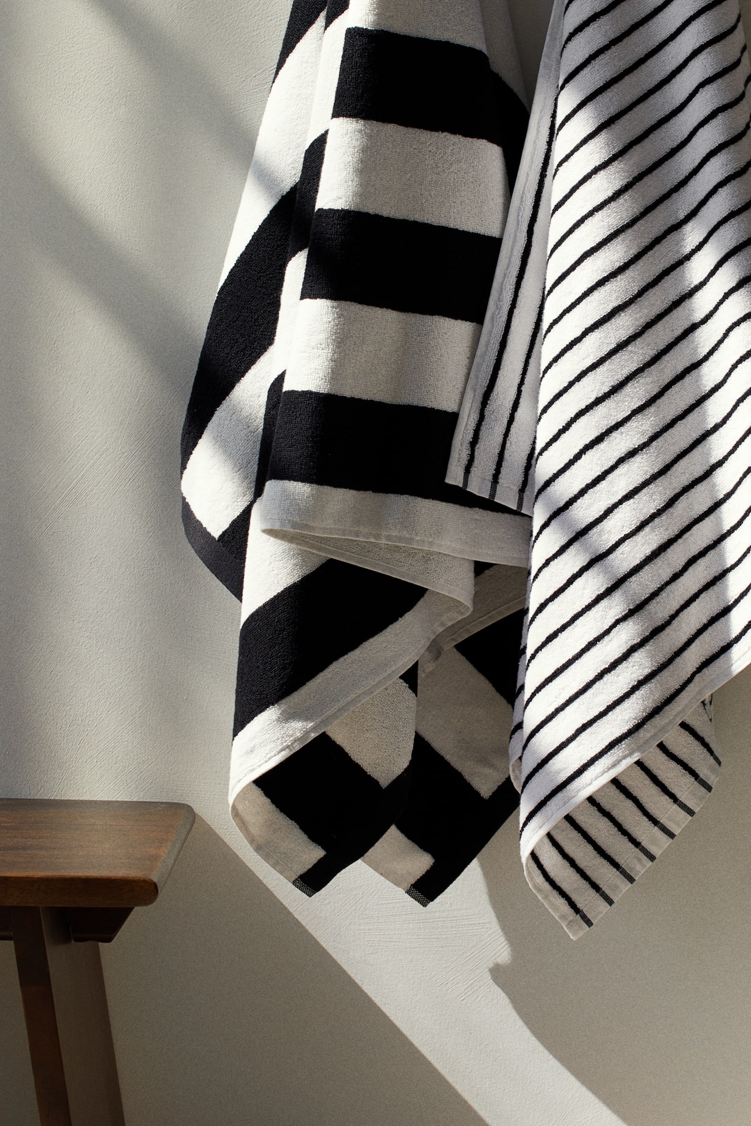 Bath towel - Black/Striped/Beige/Striped - 2