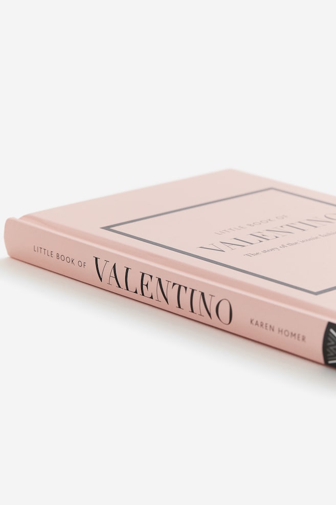 Little Book of Valentino - Pink - 3