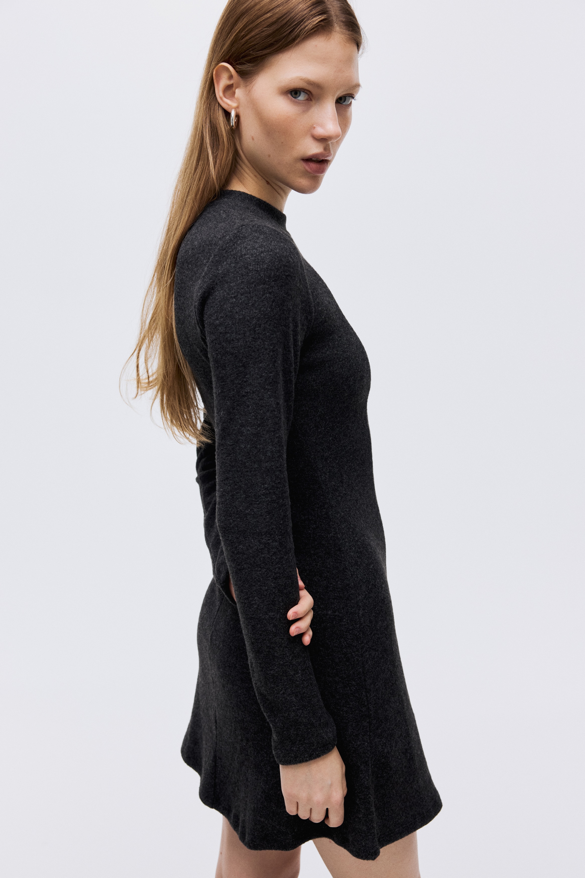 metallic knit dress gold Lucia Metallic Knit Dress Gold – Novellathelabel