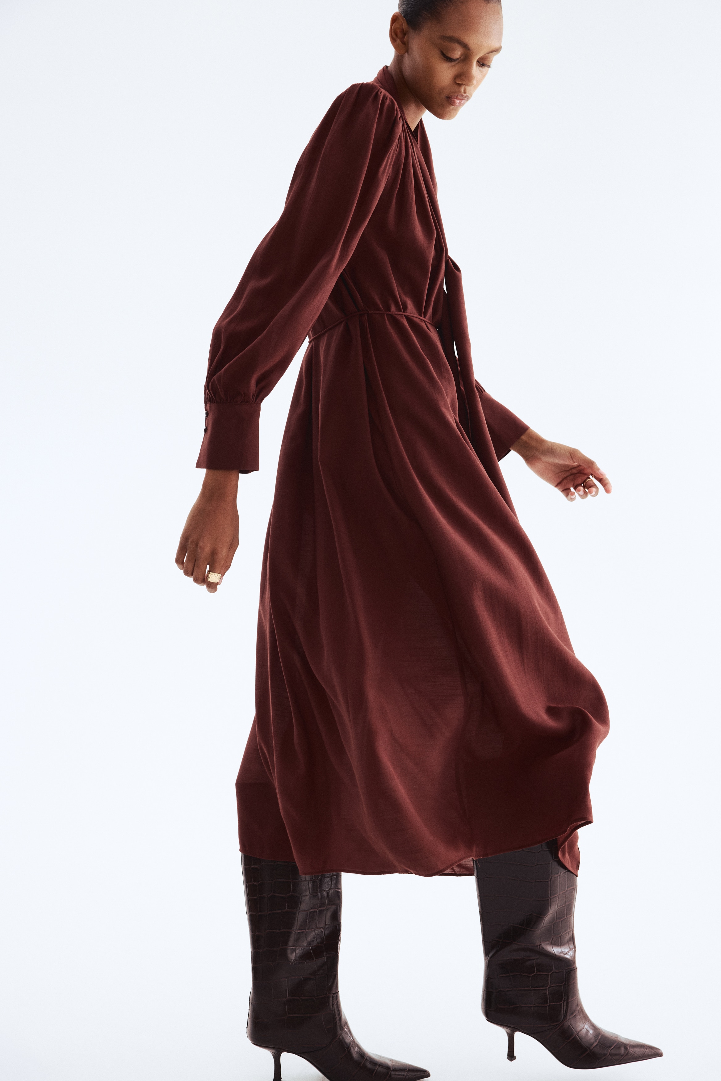Bow-collar shirt dress