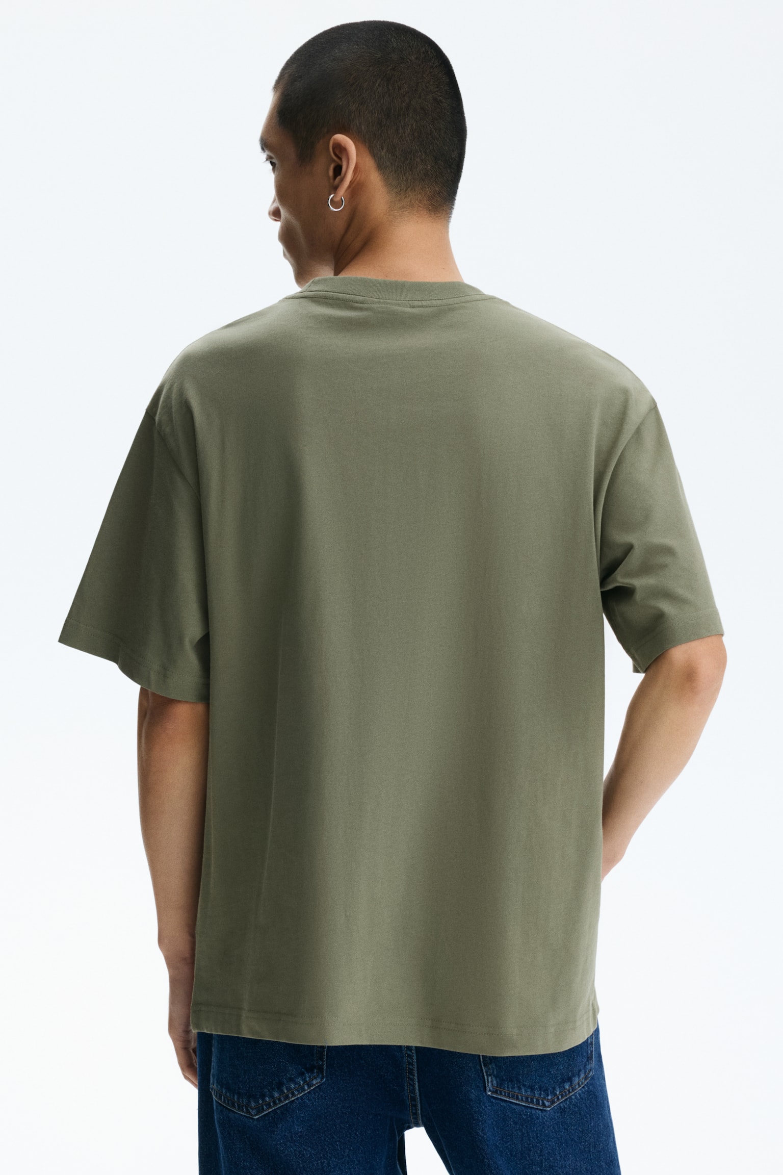 טישירט עם הדפס Loose Fit - ירוק חאקי/Adapt/כחול/San Diego/טורקיז/Emotional currents/לבן/Flowever/שחור/Keep the wild/חום/Street hoops/שחור/Carbonara - 5