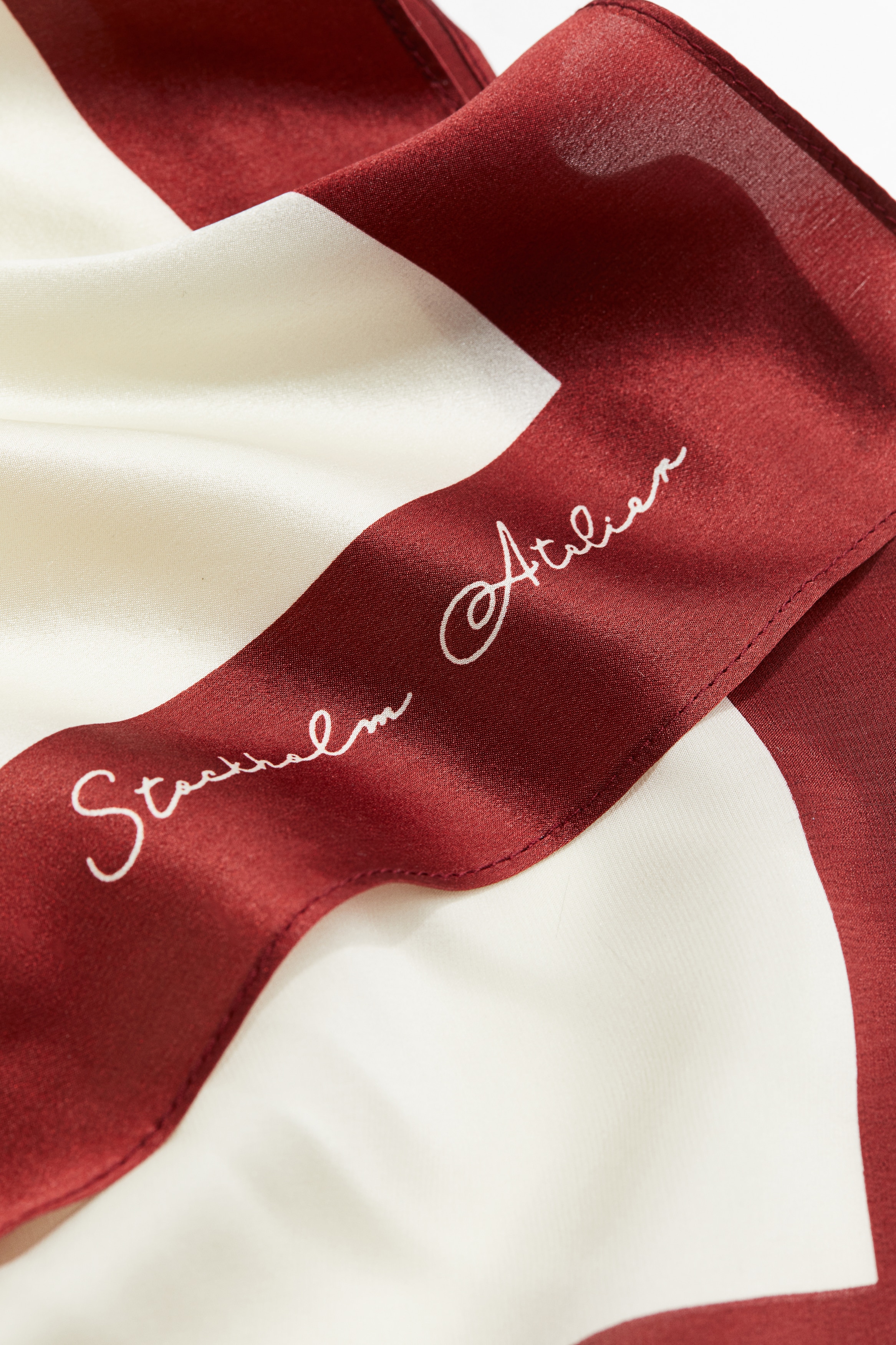 AJAX amsterdamフリンジ付きレッドスカーフ 約150×17cm プリント