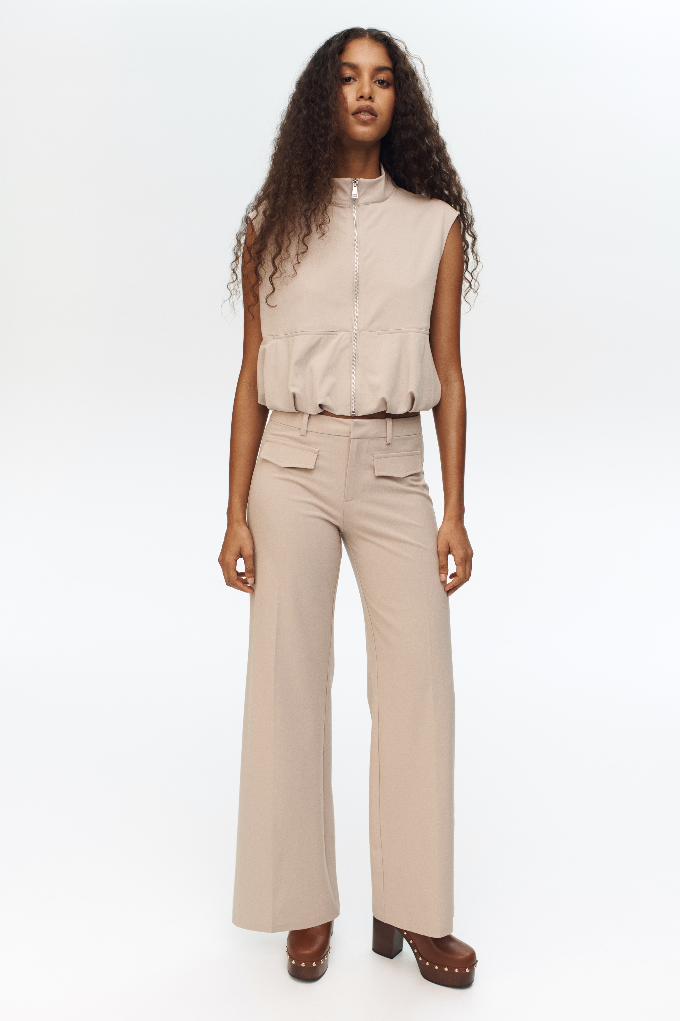 Ladies - Light Beige Dress Pants - Size: 8 - H&M