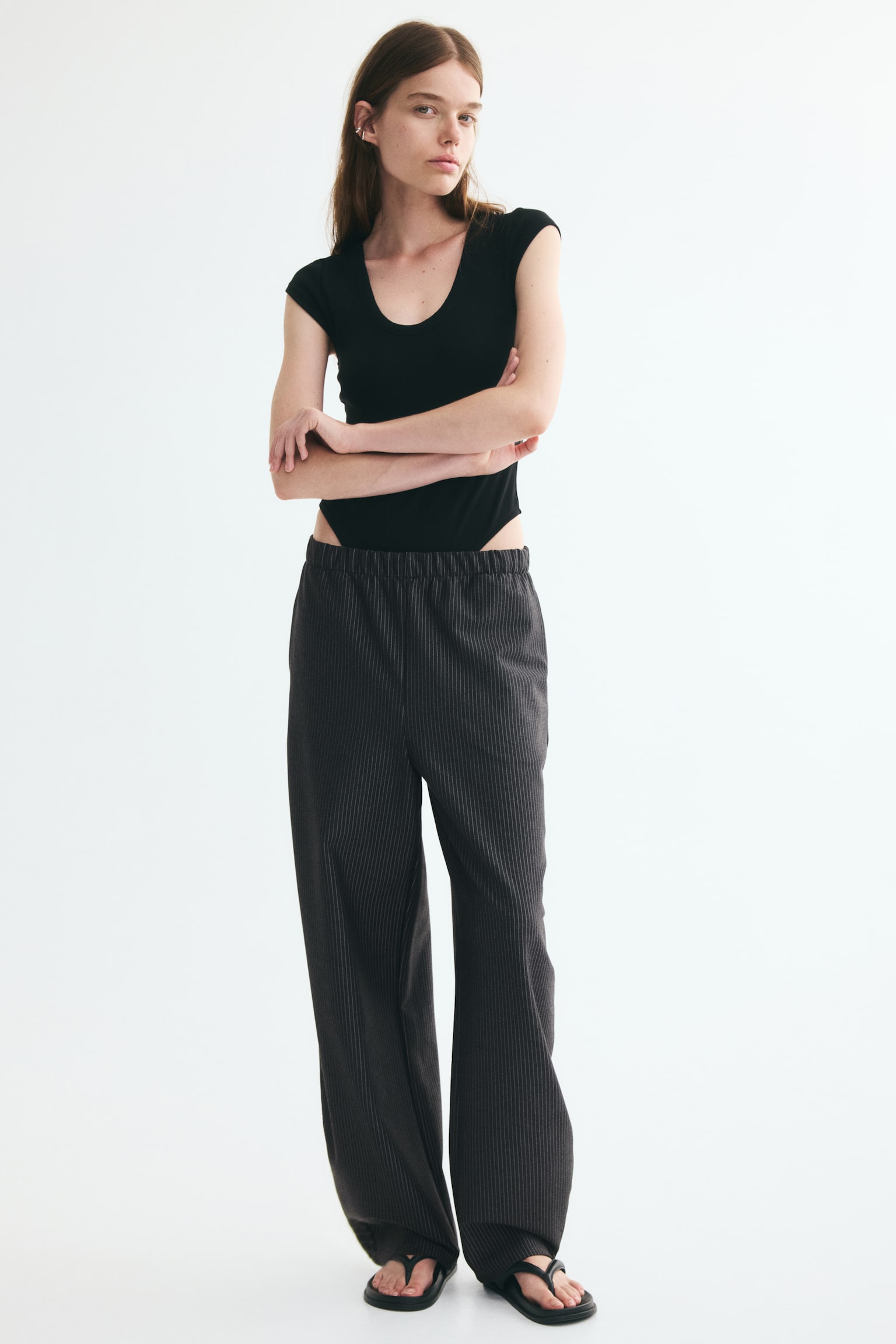 Женские брюки H&M Ponte Barrel-Leg, цвет: Чёрный — фото 4