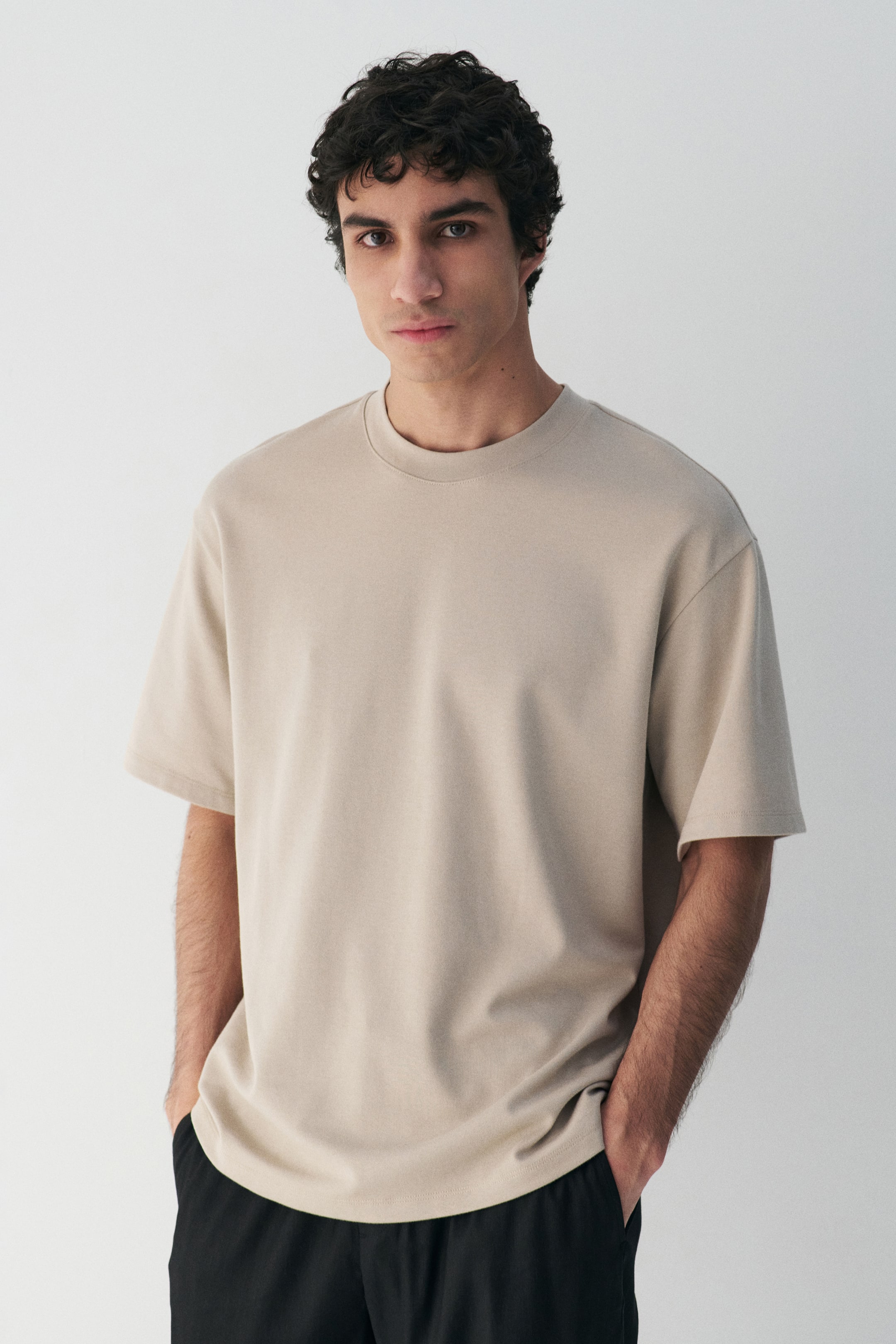 Мужские футболки H&M Cooling Relaxed Fit T-Shirt — фото 4