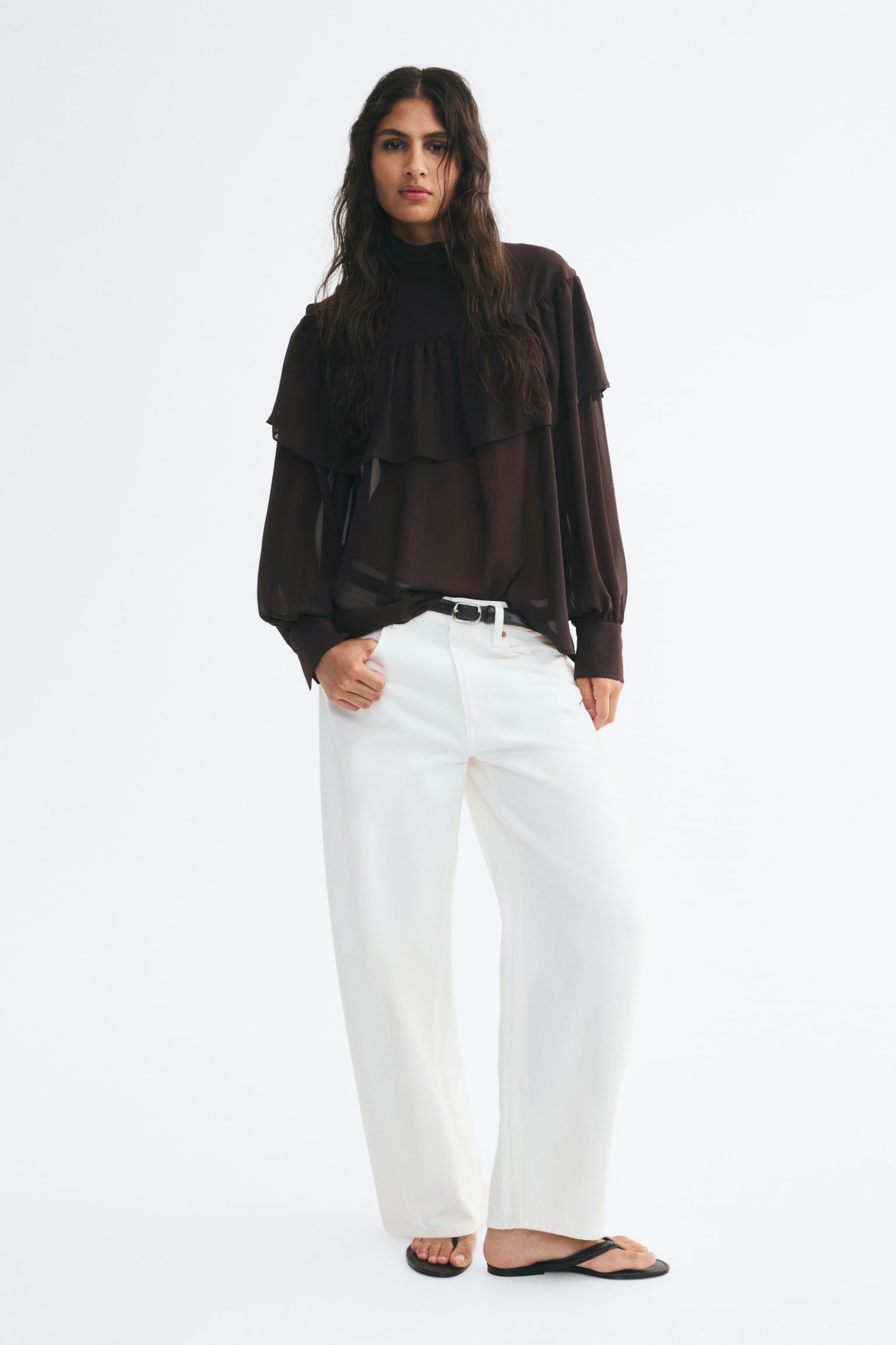 Женская блузка H&M Balloon-Sleeved Blouse, цвет: Тёмный коричневый — фото 5