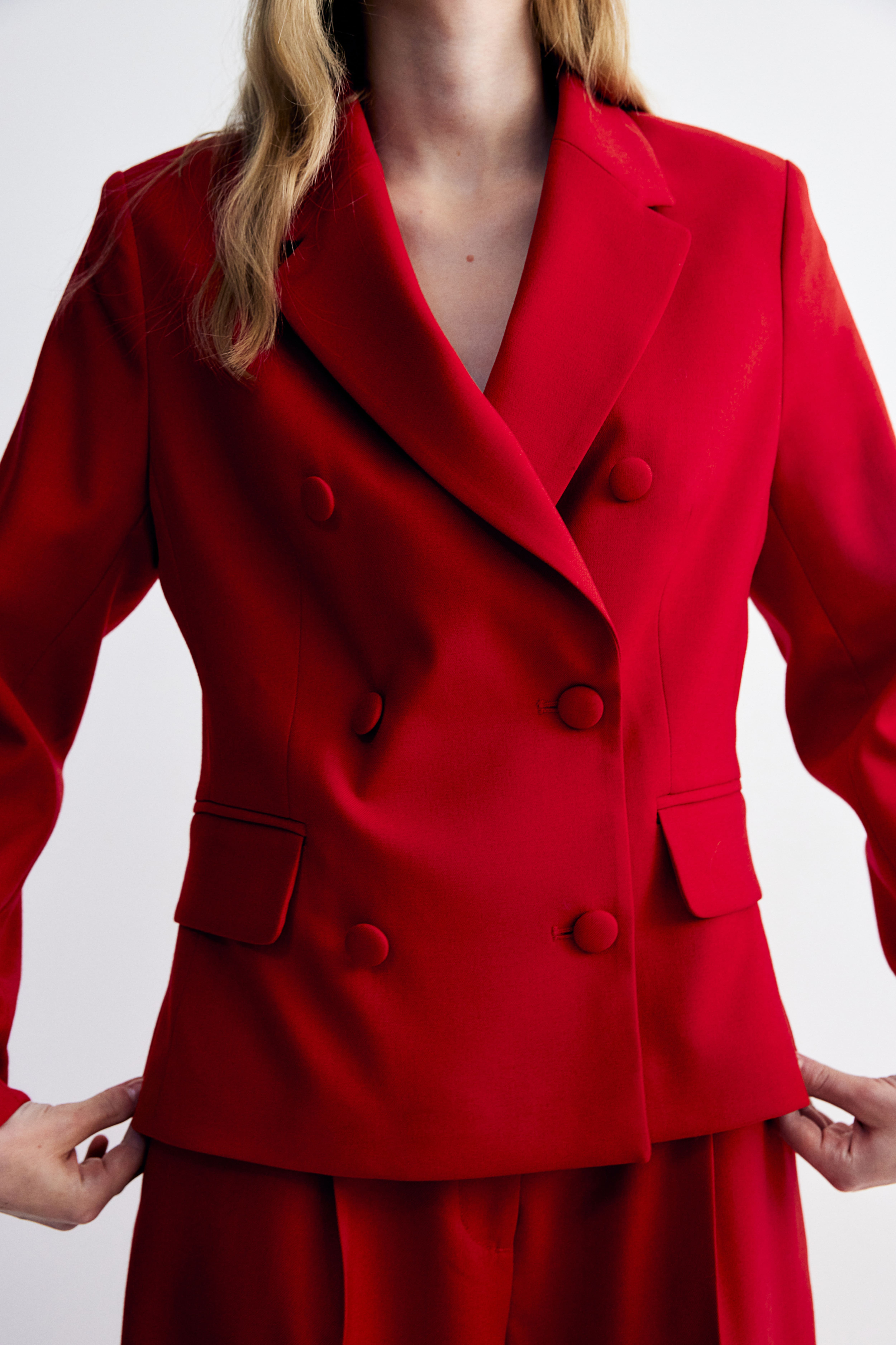 Fitted Blazer Red Ladies H M CA