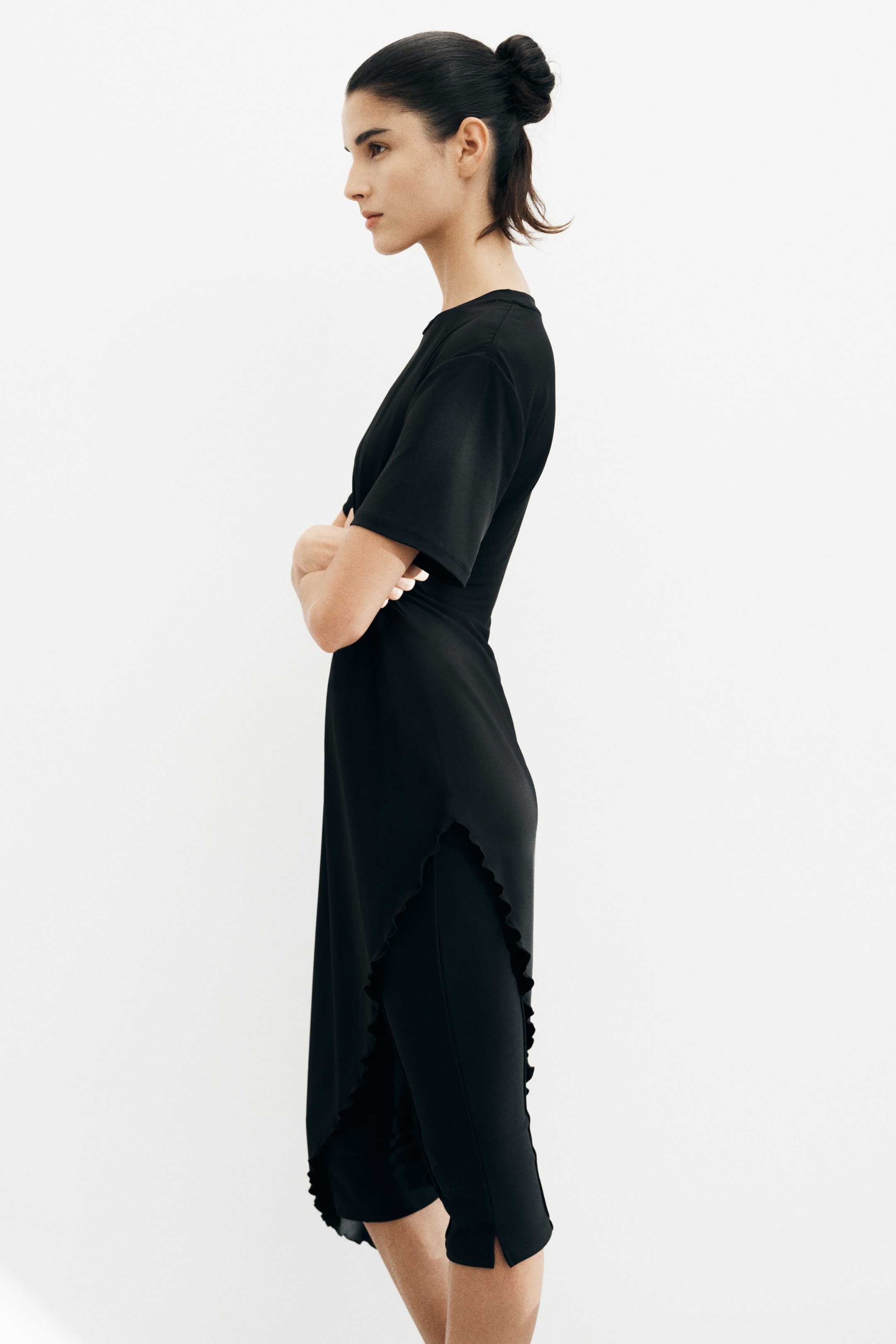 Женские футболки H&M Long Asymmetric T-Shirt — фото 7
